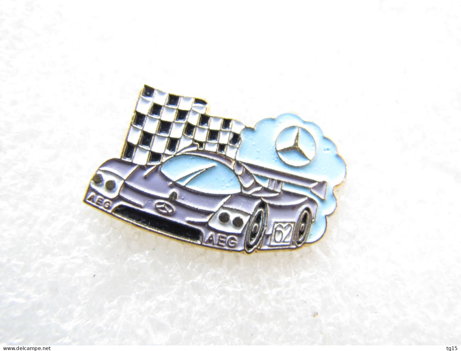 PIN'S   MERCEDES-BENZ SAUBER  C 11   AEG  Version Metal Cloisonné - Mercedes