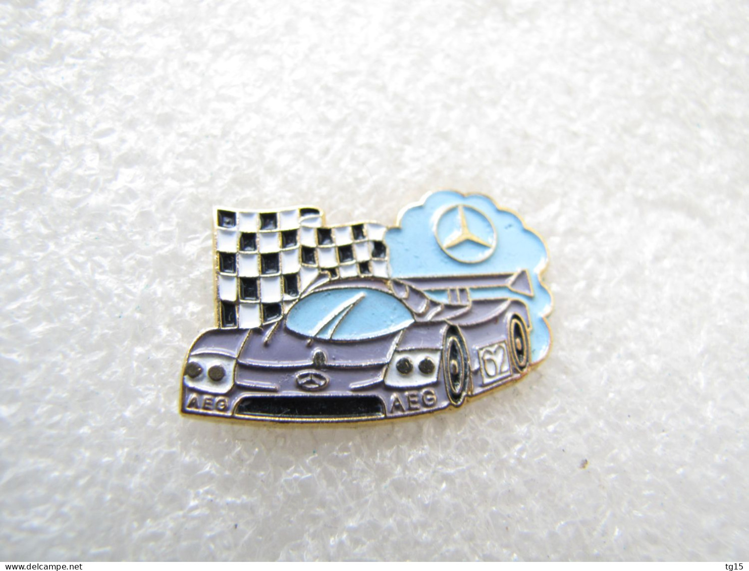 PIN'S   MERCEDES-BENZ SAUBER  C 11   AEG  Version Metal Cloisonné - Mercedes