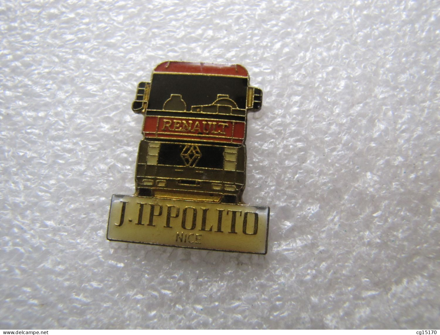 PIN'S   TRANSPORTS   CAMION RENAULT  J. IPPOLITO NICE - Transport Und Verkehr