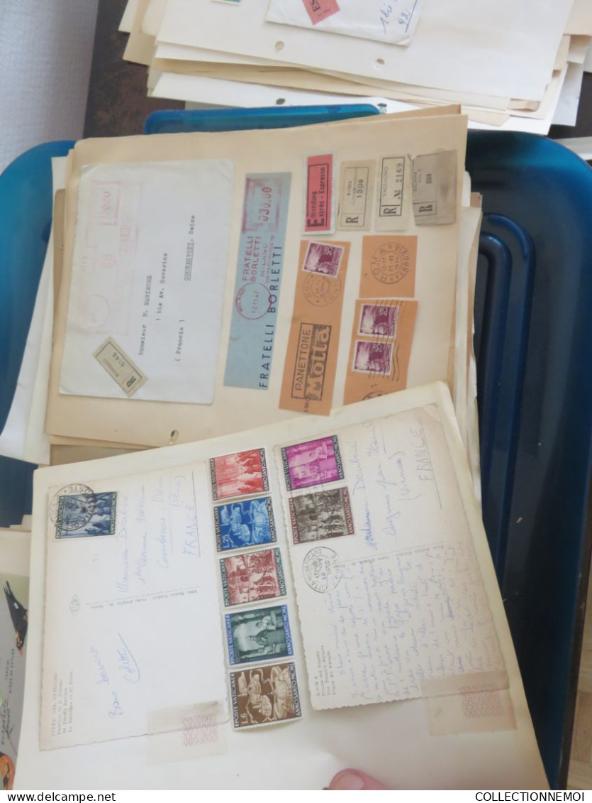 1 vrac de lettres et timbres et divers ça pése environ 6 kilos ,,, IMPOSSIBLE DE TOUT MONTRER