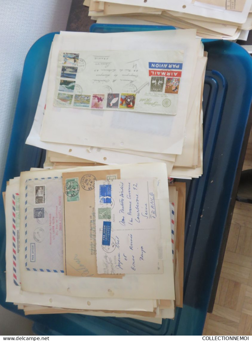 1 vrac de lettres et timbres et divers ça pése environ 6 kilos ,,, IMPOSSIBLE DE TOUT MONTRER