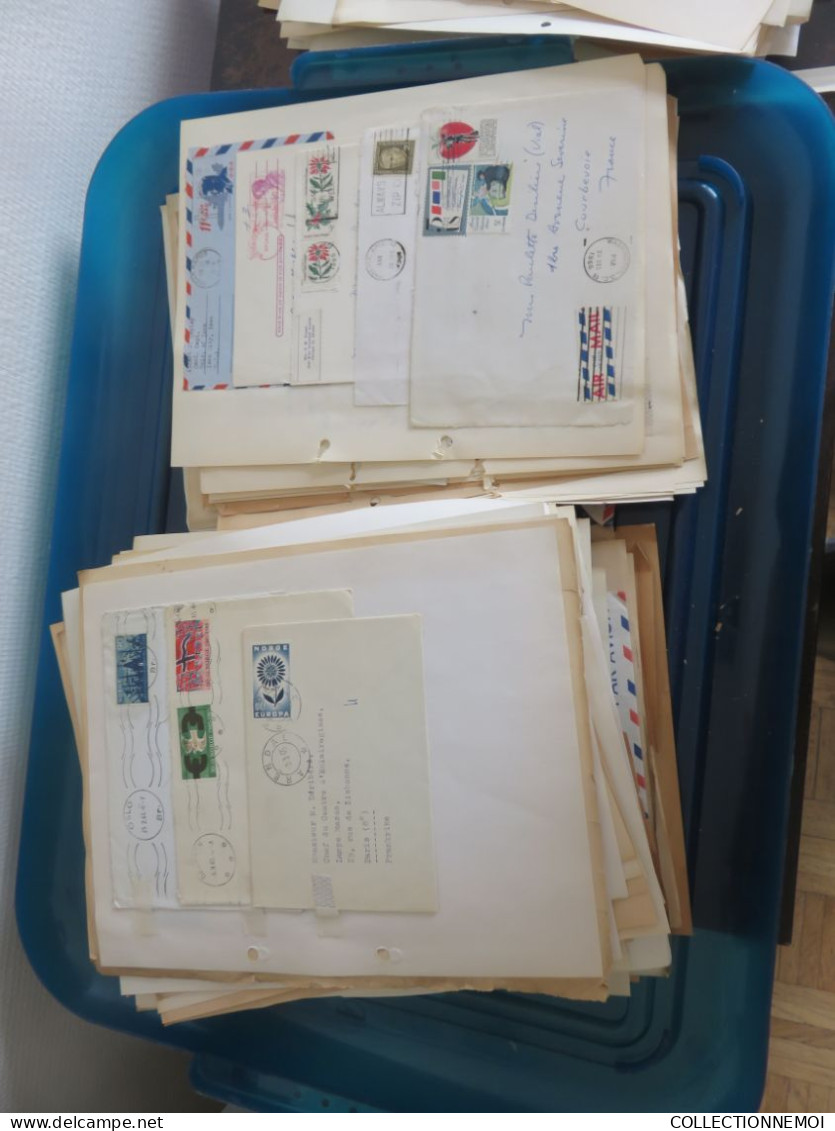 1 vrac de lettres et timbres et divers ça pése environ 6 kilos ,,, IMPOSSIBLE DE TOUT MONTRER