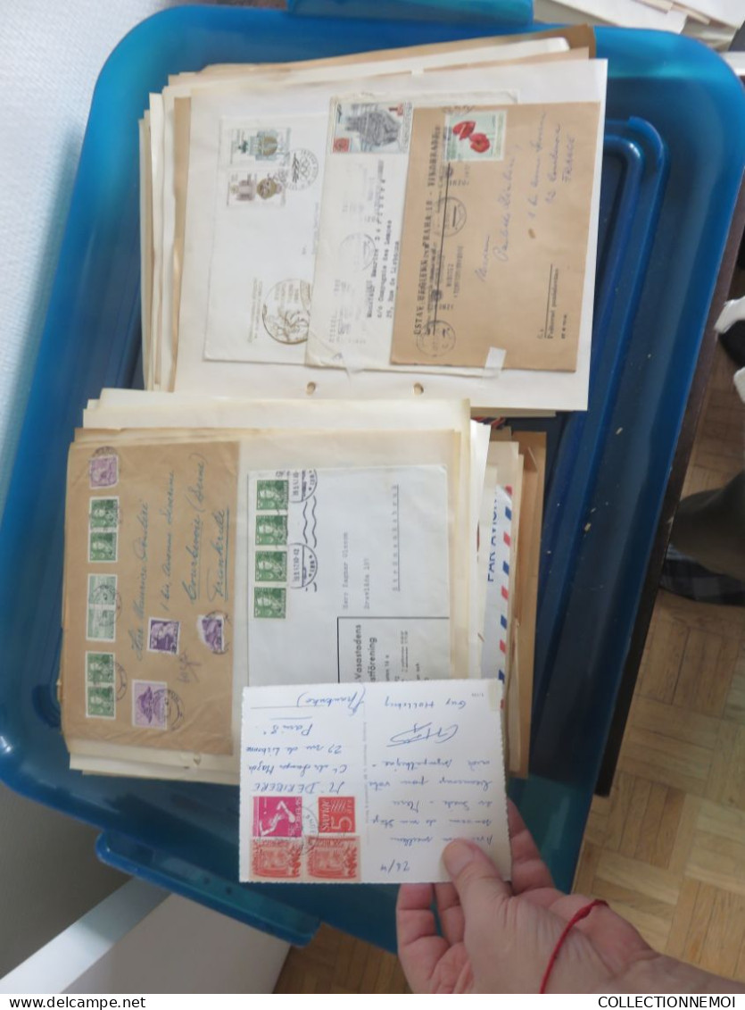 1 vrac de lettres et timbres et divers ça pése environ 6 kilos ,,, IMPOSSIBLE DE TOUT MONTRER