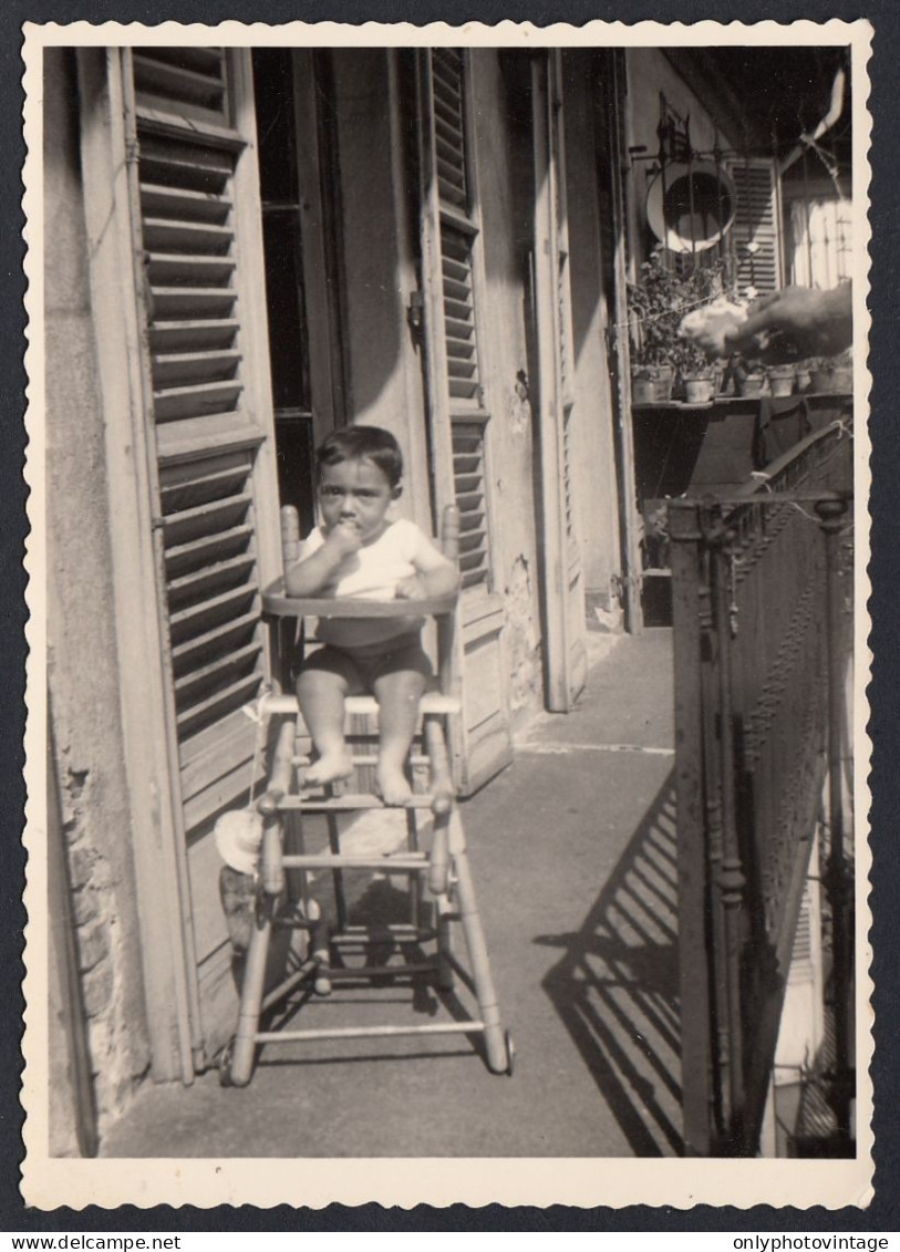 Bambino Franco Corvasce Specchio Nel Seggiolone  1956 Fotografia Vintag - Orte