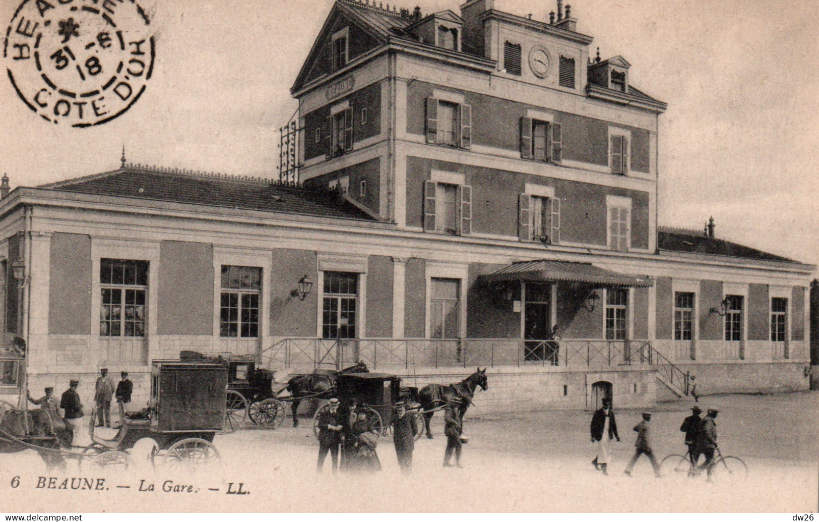 Beaune (Côte D'Or) La Gare Extérieure, Calèches - Carte LL N° 6 Non écrite - Estaciones Sin Trenes