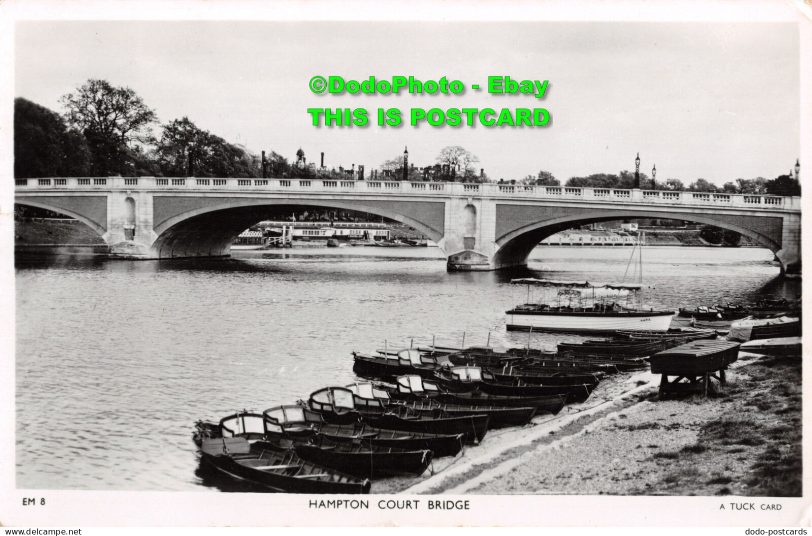 R392753 Hampton Court Bridge. Tuck. RP. 1951 - Mundo