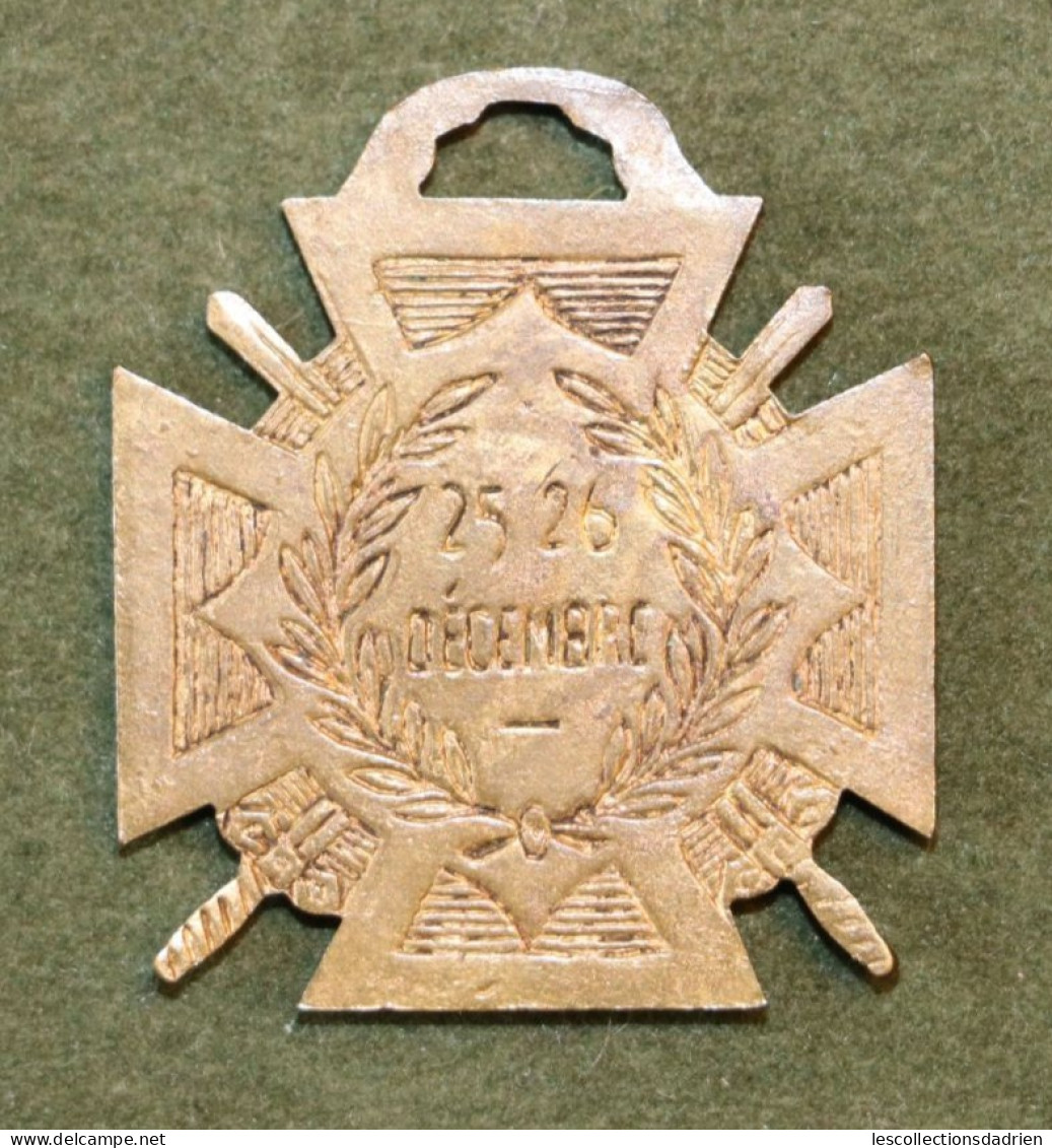 Médaille Française Journée Du Poilu - 24-25 Décembre  Guerre 14-18  - French Medal WWI Médaillette Journée Bargas - France