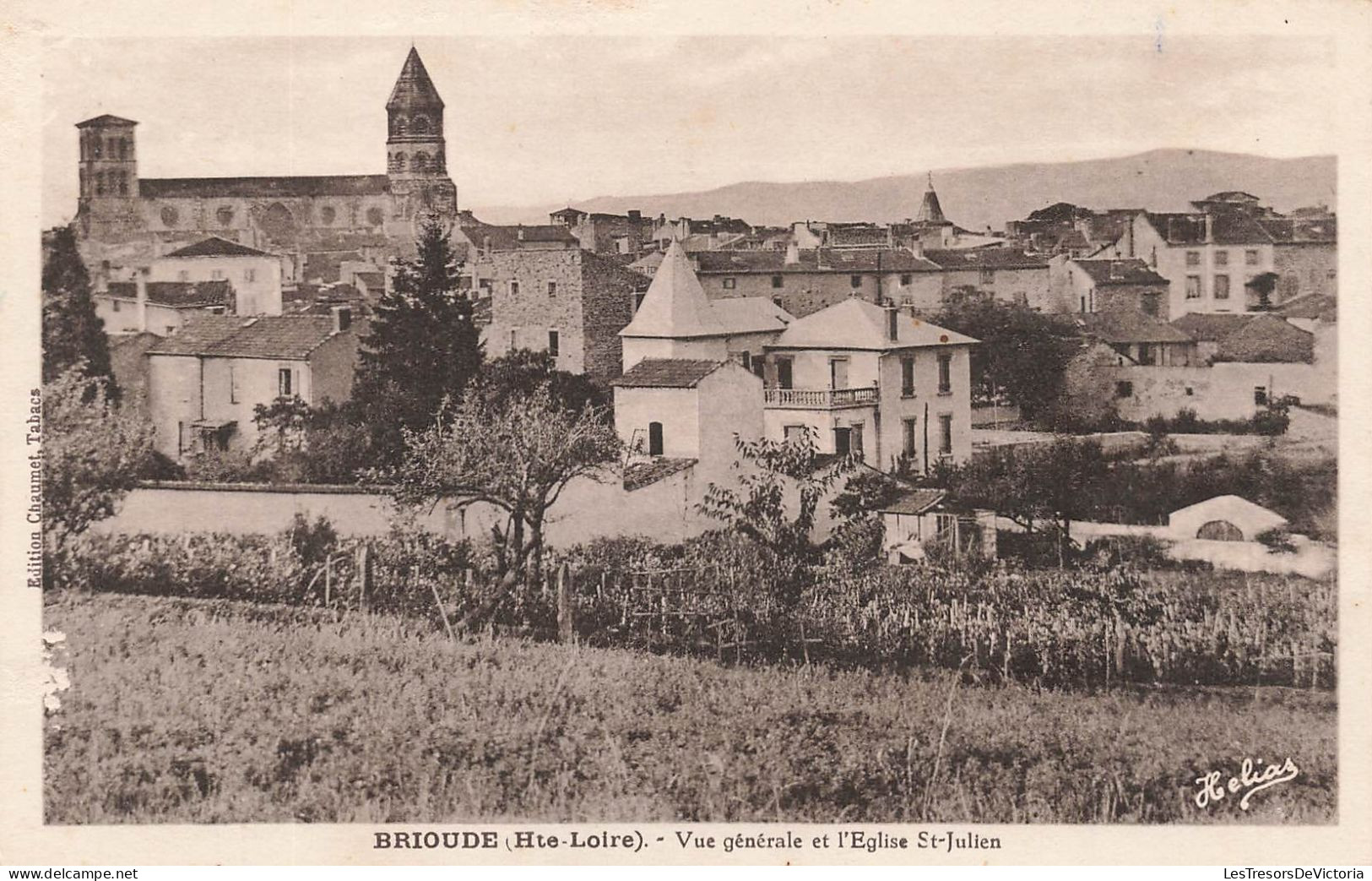 FRANCE - Brioude - Vue Générale Et L'église Saint Julien - Carte Postale Ancienne - Brioude