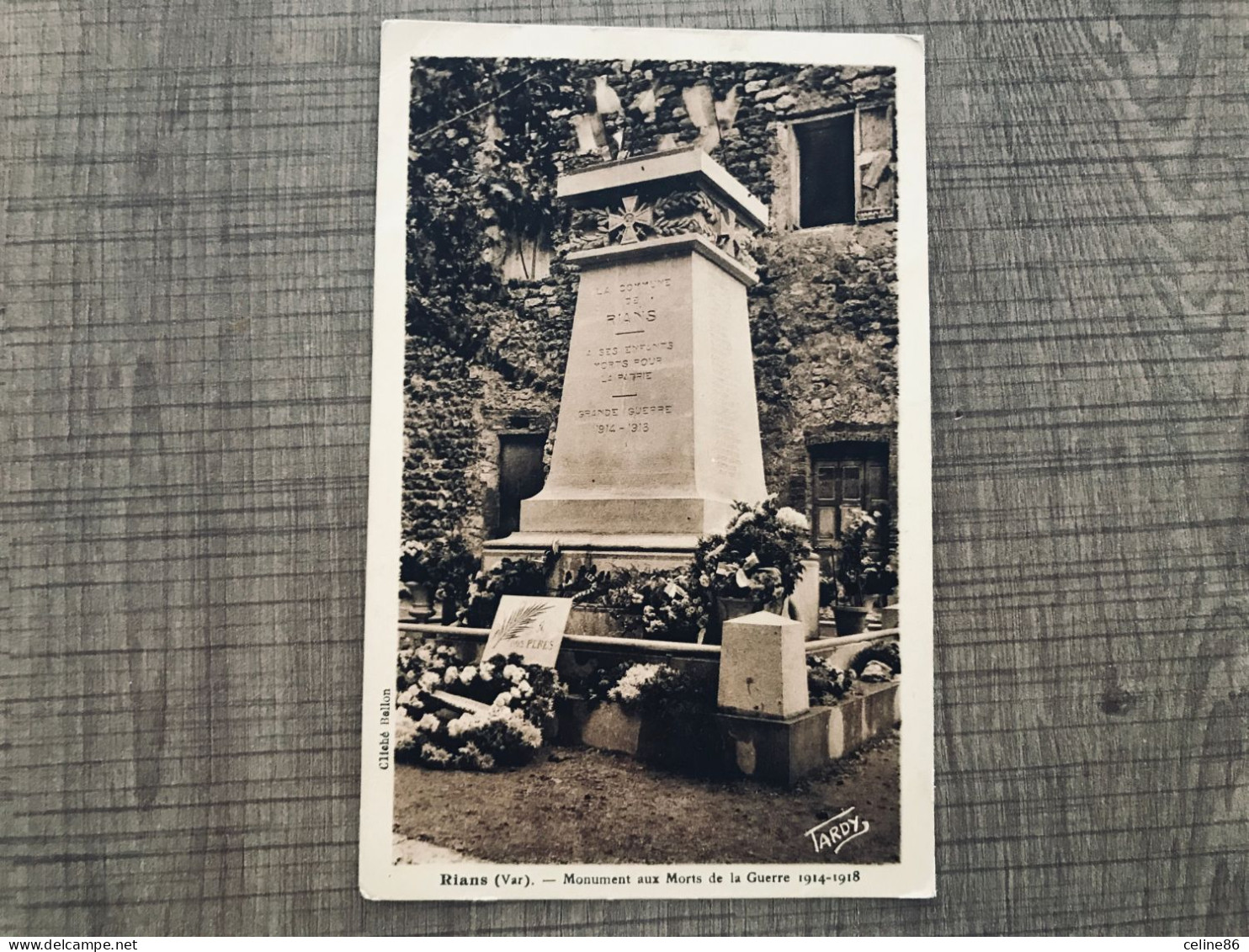  Rians Monument Aux Morts De La Guerre 1914-1918  - Rians