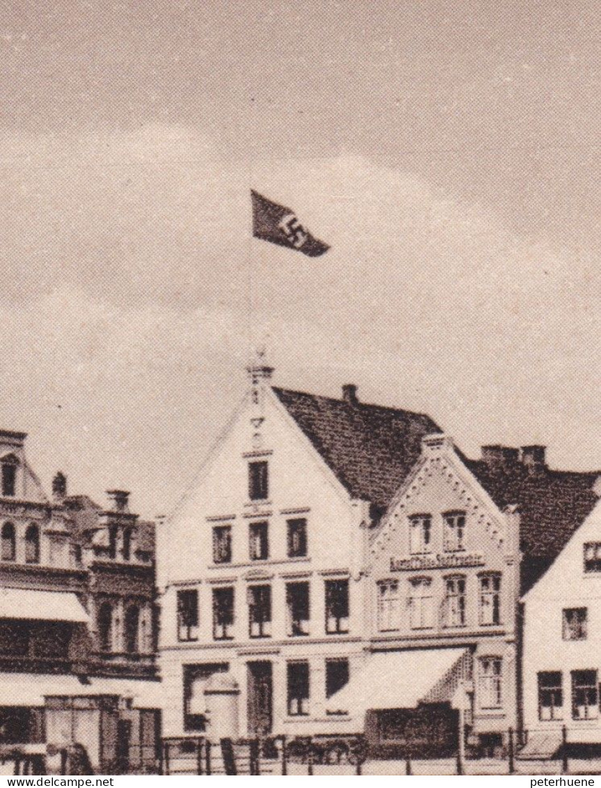 HUSUM Im Dritten Reich. Gebäude Mit Hakenkreuz-Fahne. Ansichtskarte Motiv :Schiffbrücke. - 1939-45