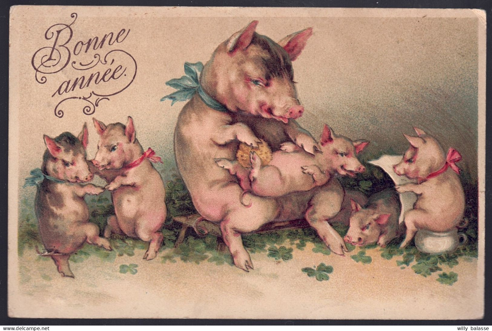 +++ CPA - Fantaisie - Gaufrée Relief - Famille De COCHONS Humanisés - Pig - Bonne Année  // - Pigs