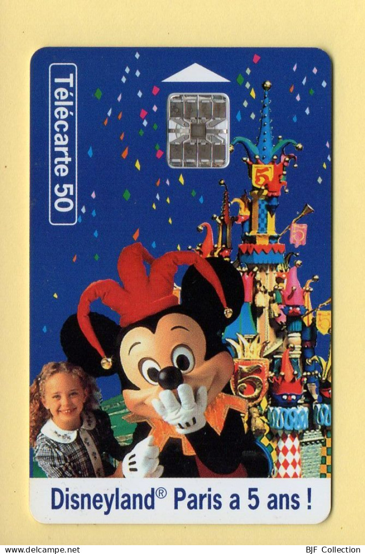 Télécarte 1997 : DISNEYLAND PARIS A 5 Ans / 50 Unités (voir Puce Et Numéro Au Dos) - 1997