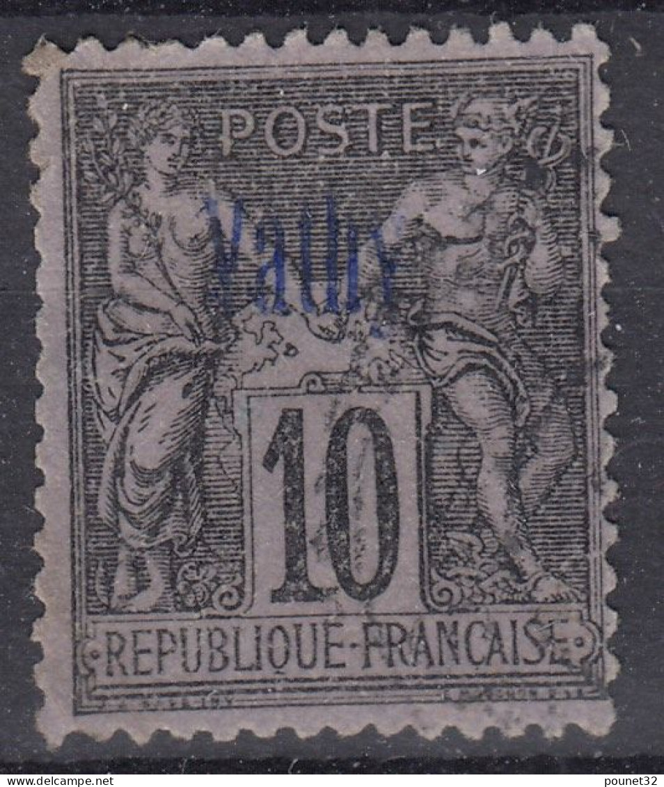 TIMBRE VATHY TYPE SAGE 10c NOIR SURCHARGE N° 4 OBLITERATION TRES LEGERE - Usados