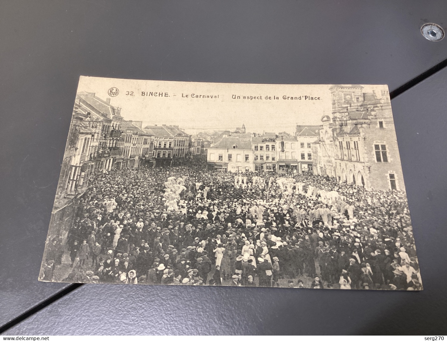 Cartolina Illustrata Le Carnaval De Binche Un Aspect De La Grand Place - Binche