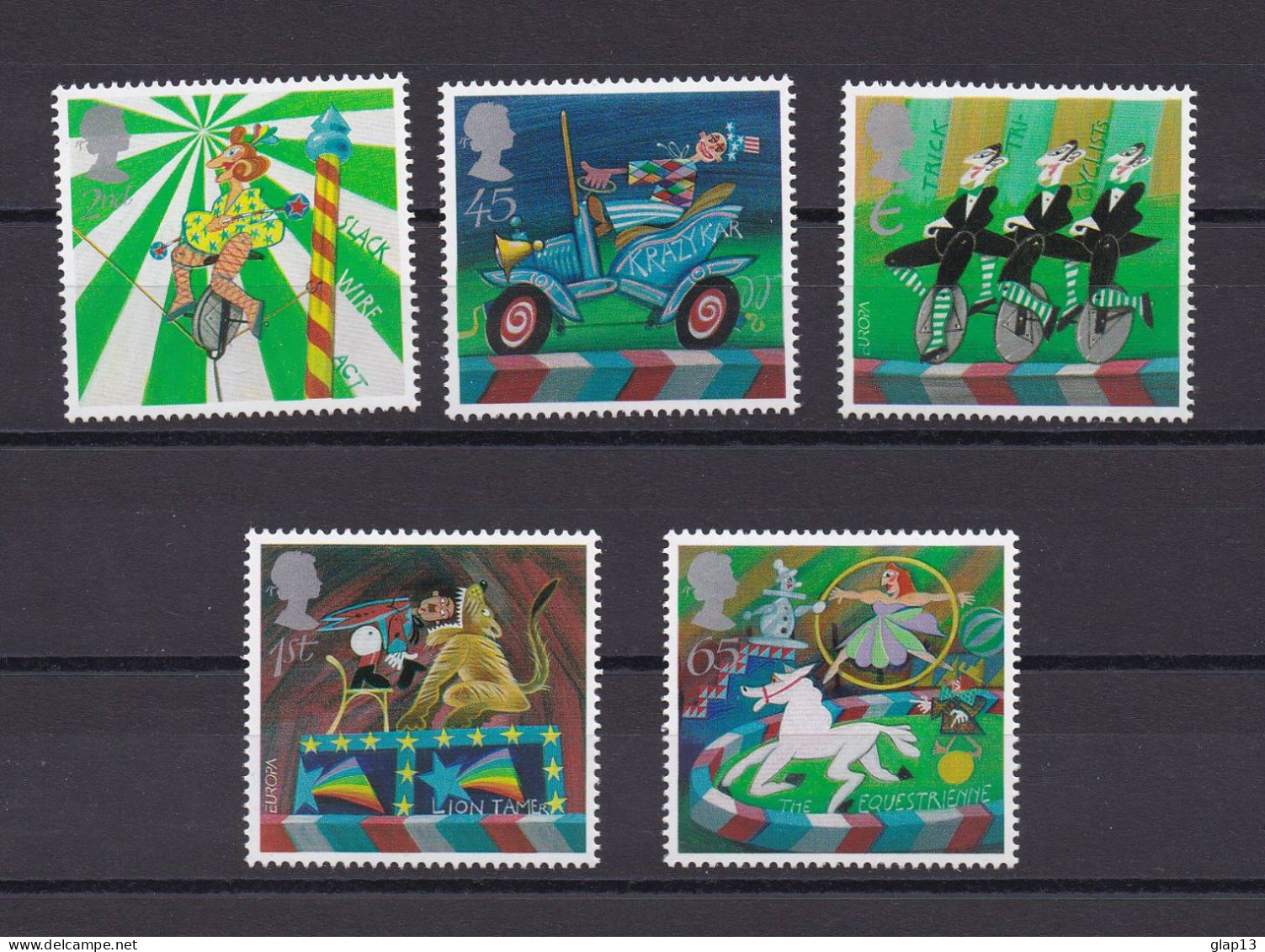 GRANDE-BRETAGNE 2002 TIMBRE N°2323/27 NEUF AVEC CHARNIERE LE CIRQUE - Unused Stamps