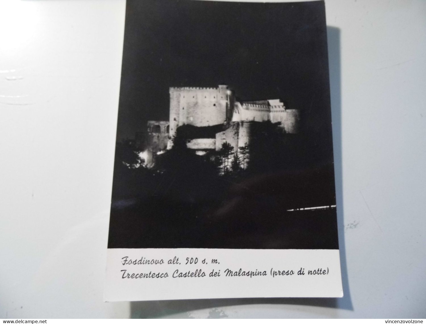 Cartolina Viaggiata "FOSDINOVO Trecentesco Castello Dei Malaspina" 1966 - Massa