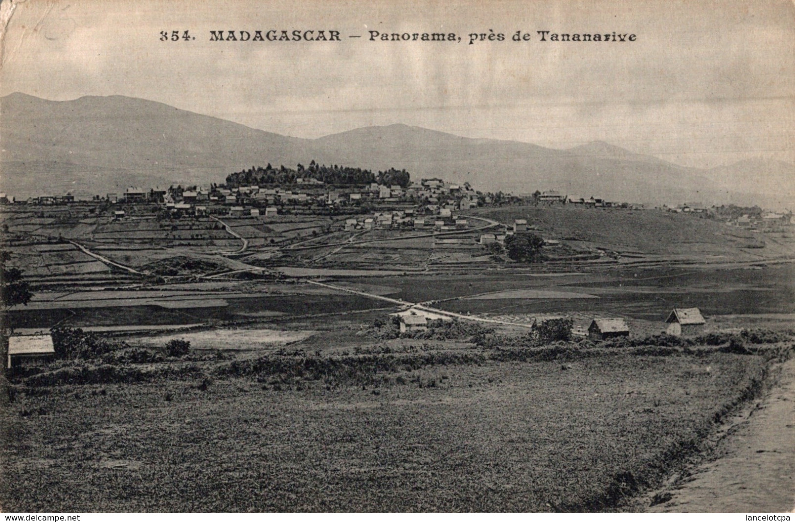 MADAGASCAR / PANORAMA PRES DE TANANARIVE - Madagaskar