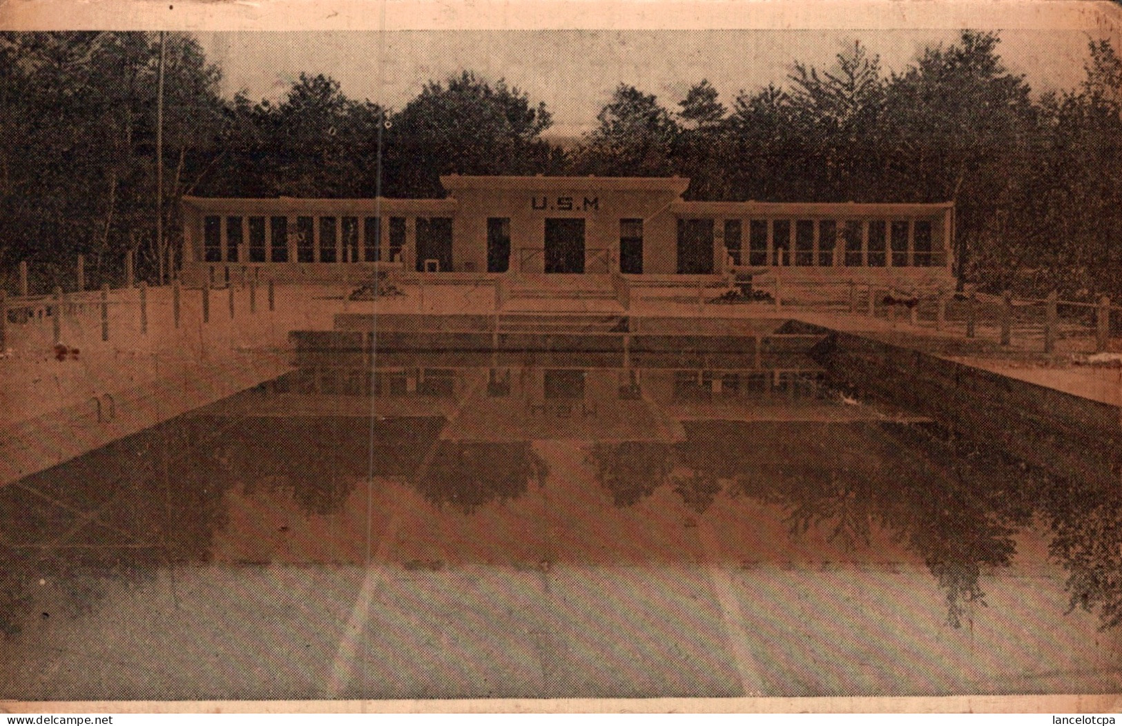 91 - MEREVILLE / PISCINE DE L'U.S.M. - LES CABINES - Mereville