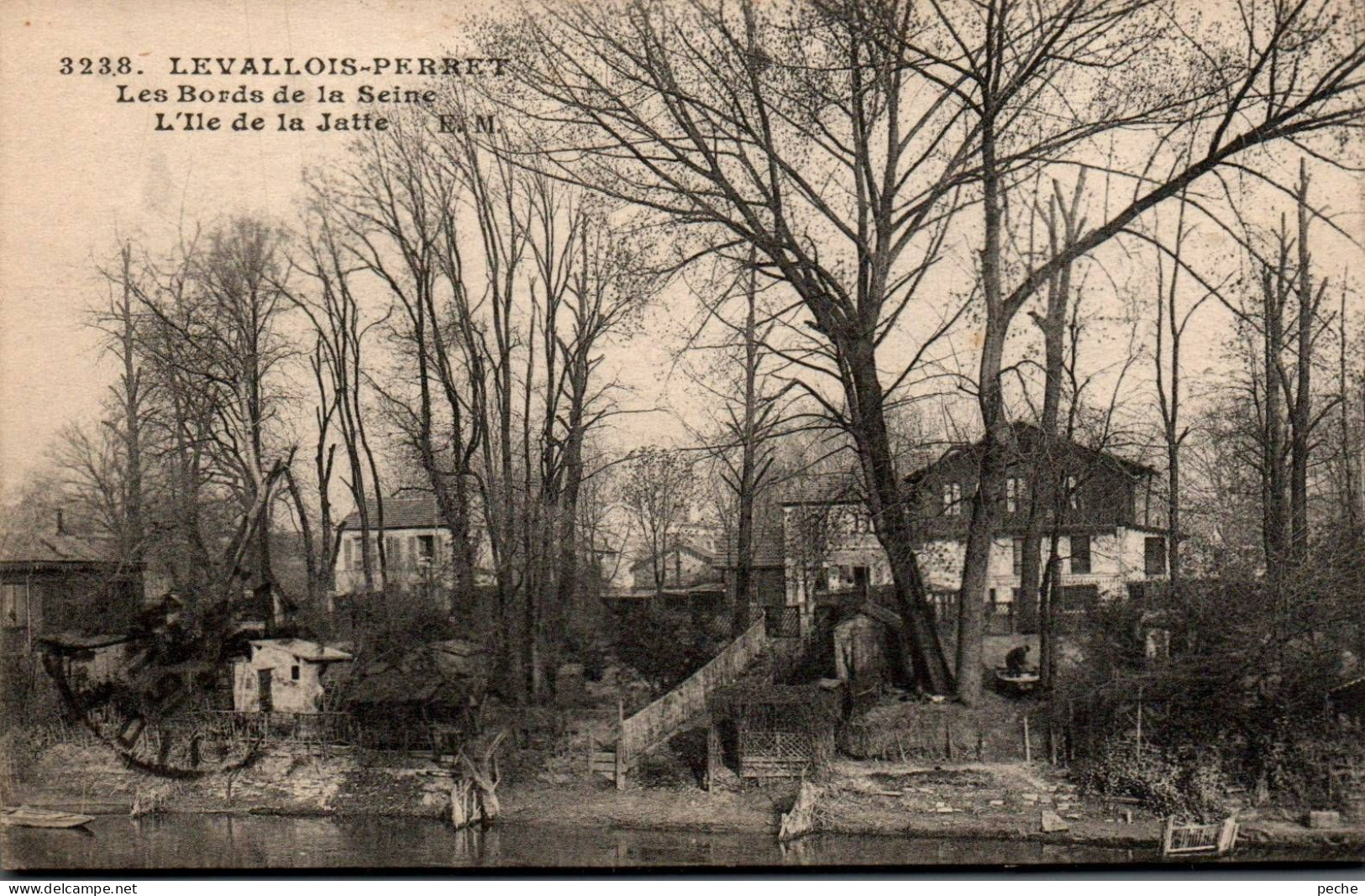 N°137 W -cpa Levallois Perret -les Bords De La Seine- - Levallois Perret