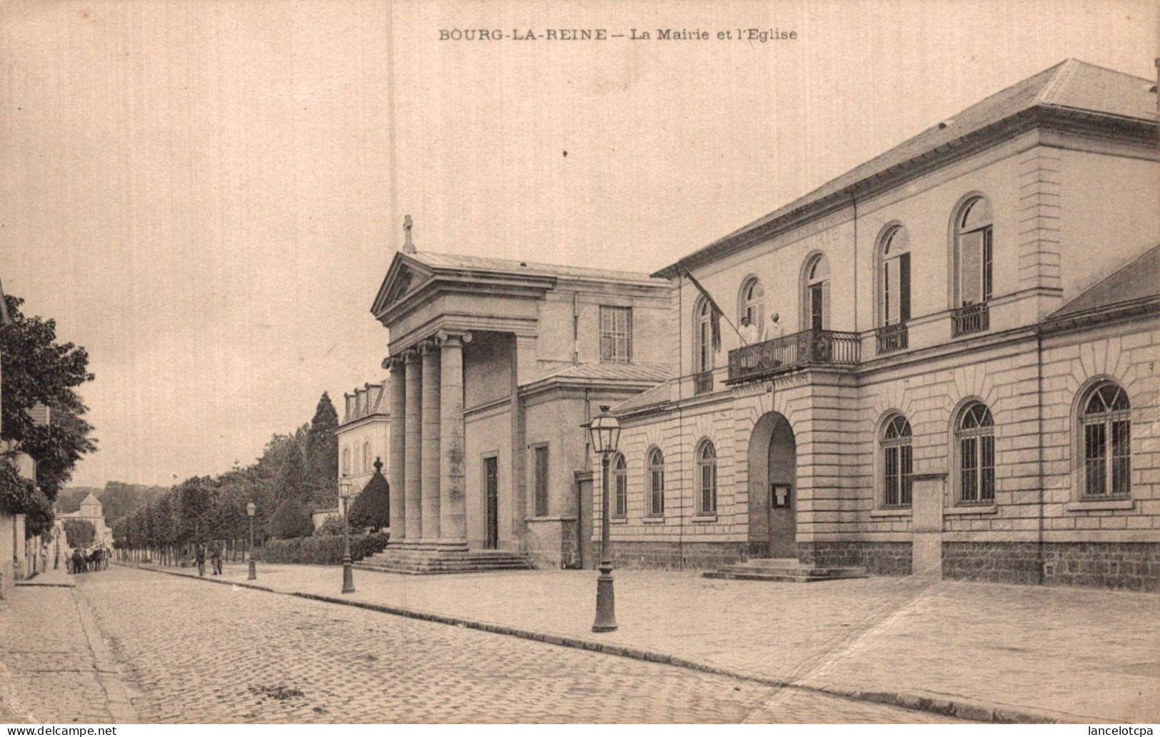 92 - BOURG LA REINE / LA MAIRIE ET L'EGLISE - Bourg La Reine