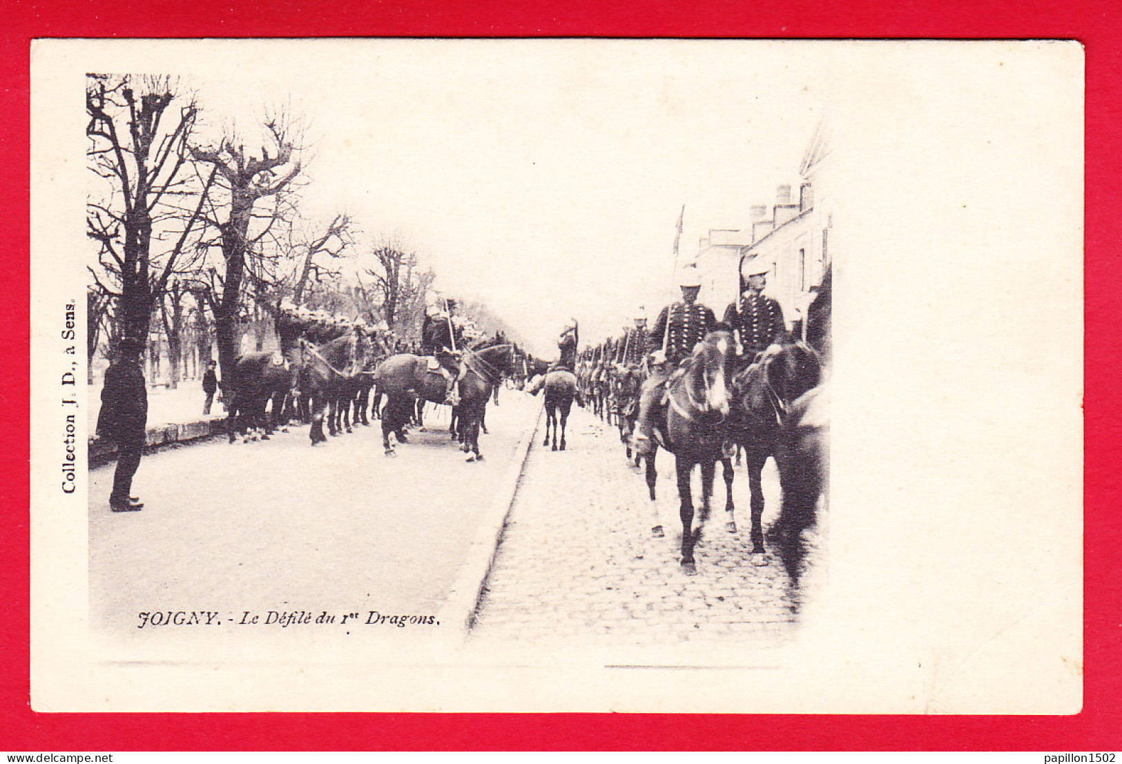 Regiment-92P83 JOIGNY, Le Défilé Du 1er Dragons, Cpa BE - Régiments