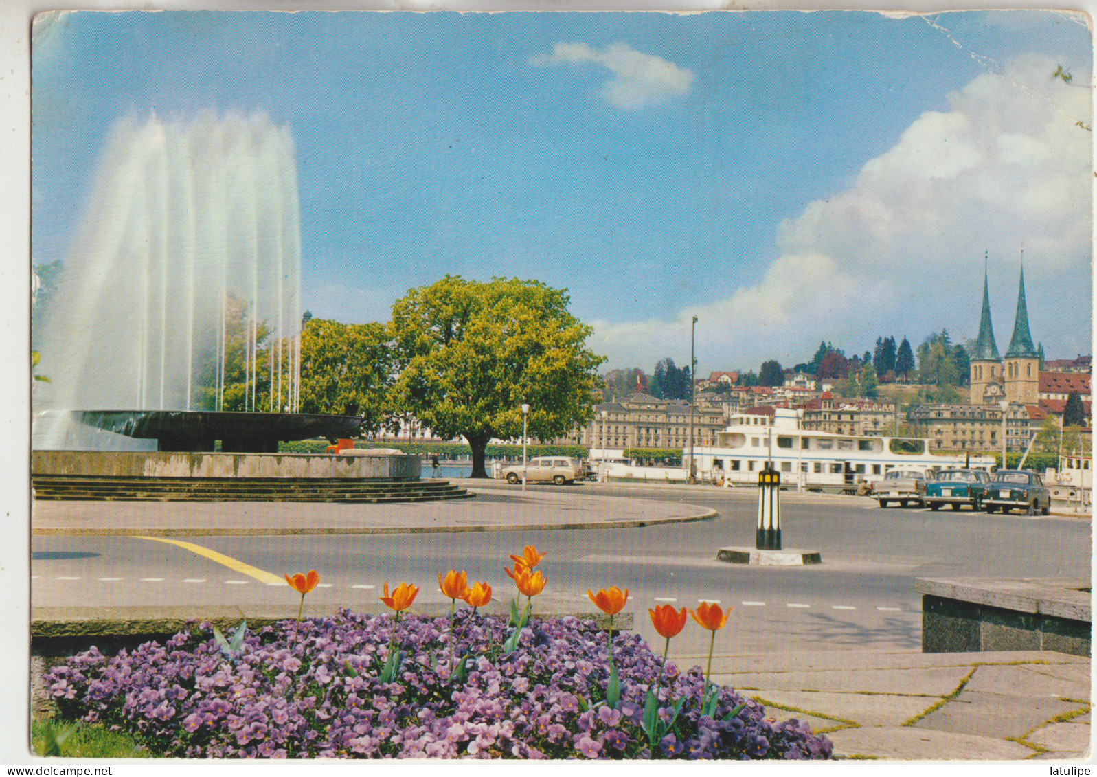 Carte Circulée  Luzern  Wagenbachbrunnen Mit Holkirche L'EgliseSaint Leodegar  S Leodegar Church Animée Voitures - Luzern