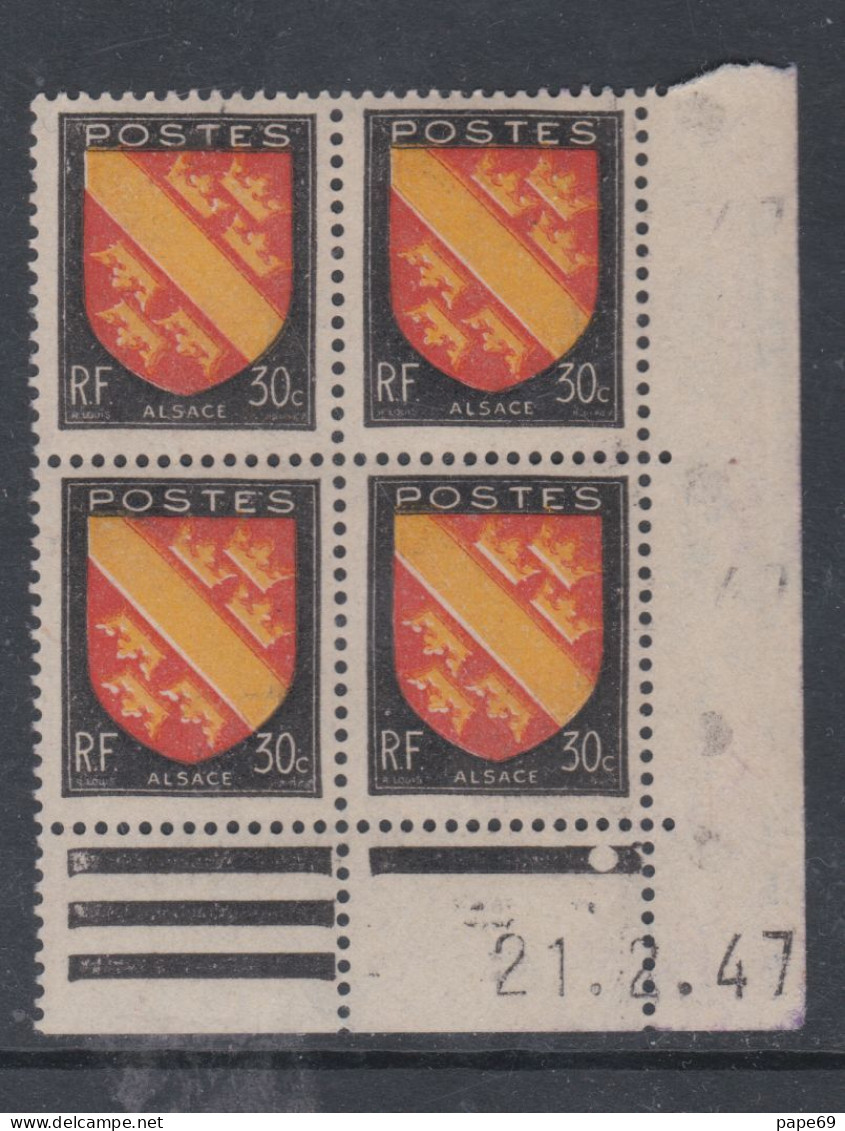 France N° 756 XX : Armoiries De Provinces : Alsace  En Bloc De 4 Coin Daté Du 16 . 11 . 47 : 3 Ots Blancs Sans Char. TB - 1940-1949