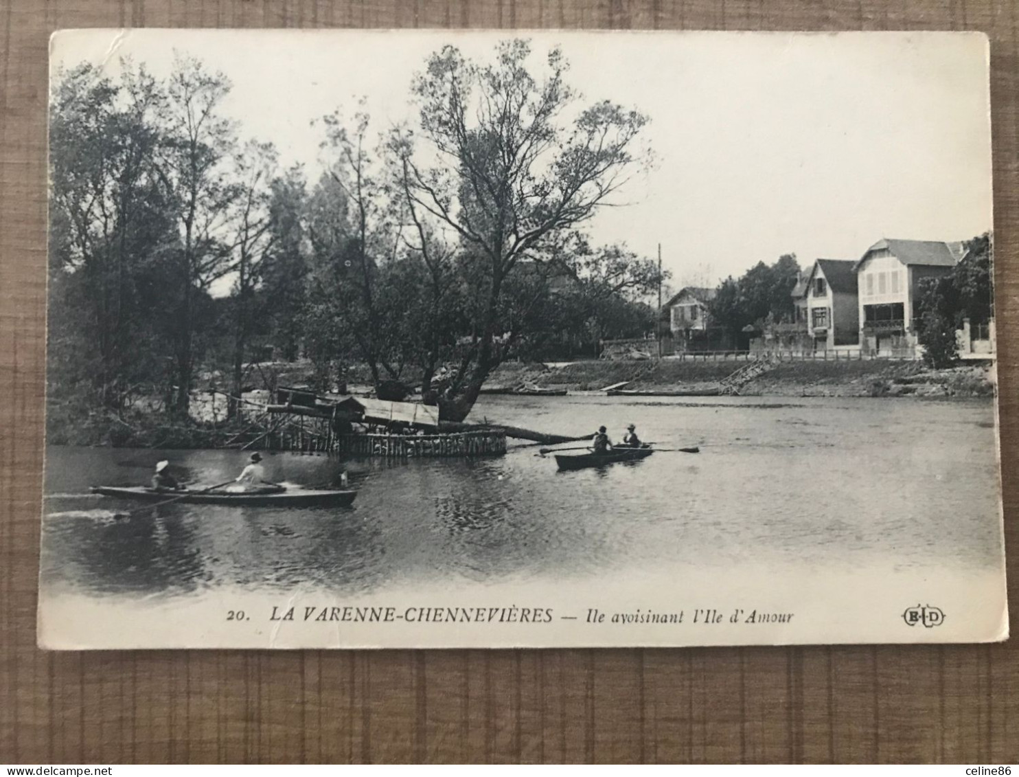  LA VARENNE CHENNEVIERES Ile Avoisinant L'ile D'Amour  - Autres & Non Classés