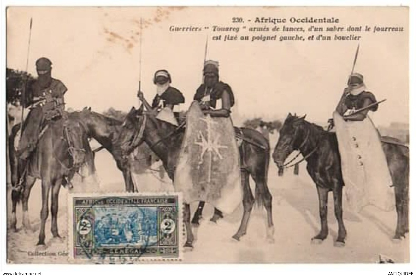 Guerriers "Touareg" Armés De Lances, D'un Sabre Dont Le Fourreau Est Fixé Au Poignet Gauche - (Vers 1920-30) BEAU TIMBRE - Senegal