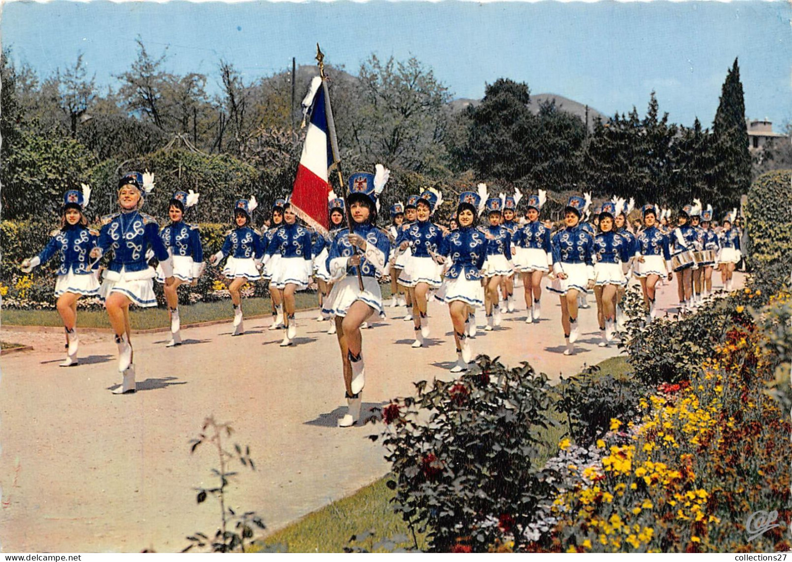 06-NICE- LE BATAILLON DE CHARME DE LA CÔTE D'AZUR ( MAJORETTES ) - Marchés, Fêtes