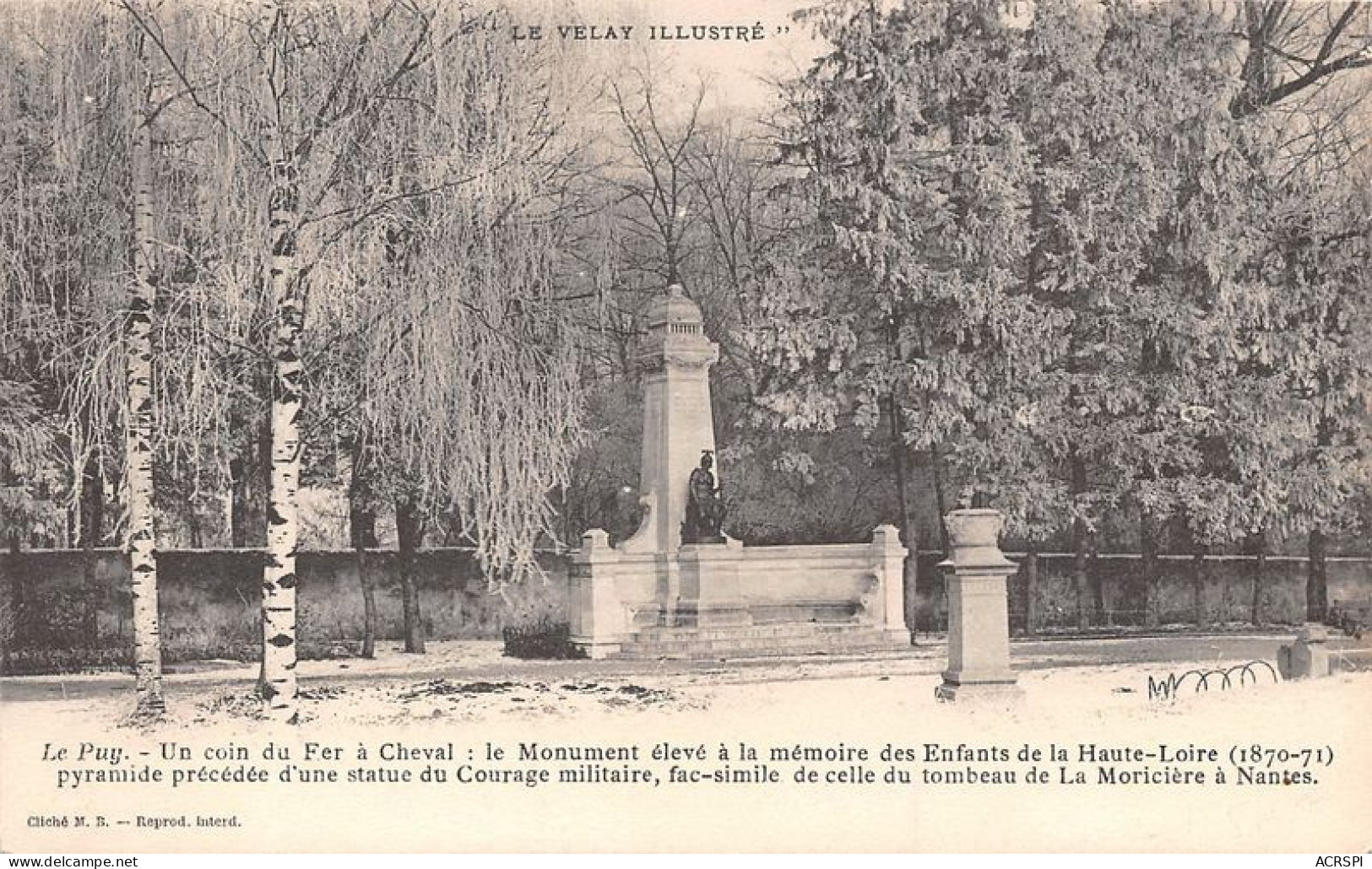 LE PUY Un Coin Du Fer A Cheval Le Monument Eleve A La Memoire Des Enfants 5(scan Recto-verso) MA1397 - Le Puy En Velay