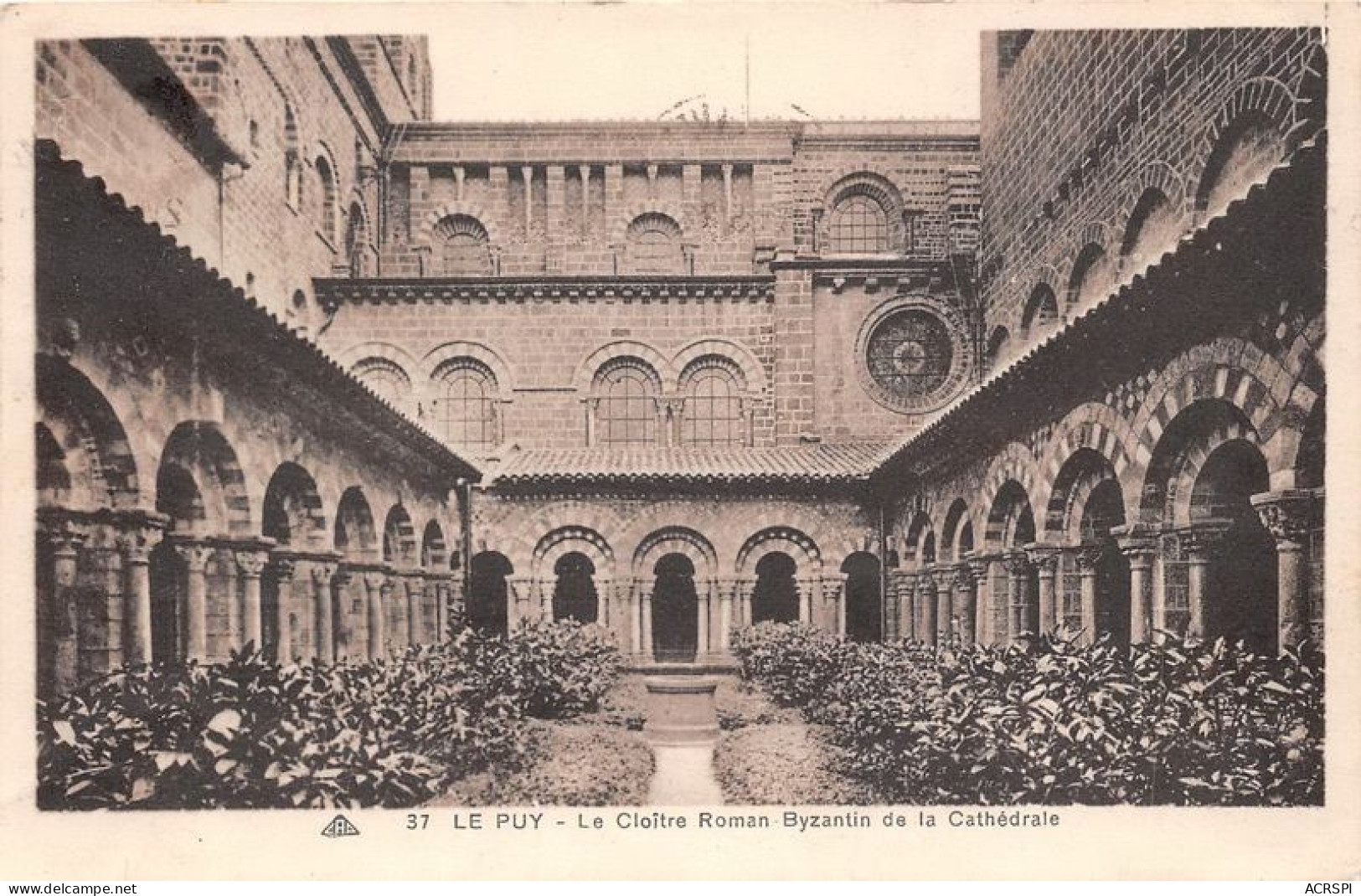 LE PUY Le Cloitre Romn Byzantin De La Cathedrale 17(scan Recto-verso) MA1397 - Le Puy En Velay