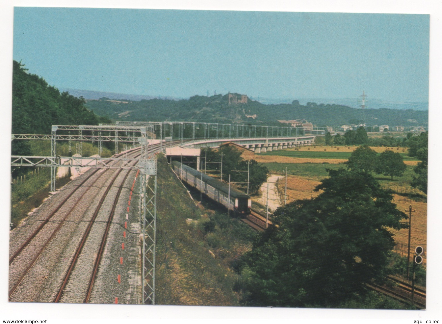 DIRETTISSIMA ROMA - FIRENZE - TRATTA ROMA TERMINI - CITTÀ DELLA PIEVE (LA VECCHIA E LA NUOVA LINEA : 4 BINARI DAL TEVERE - Trenes