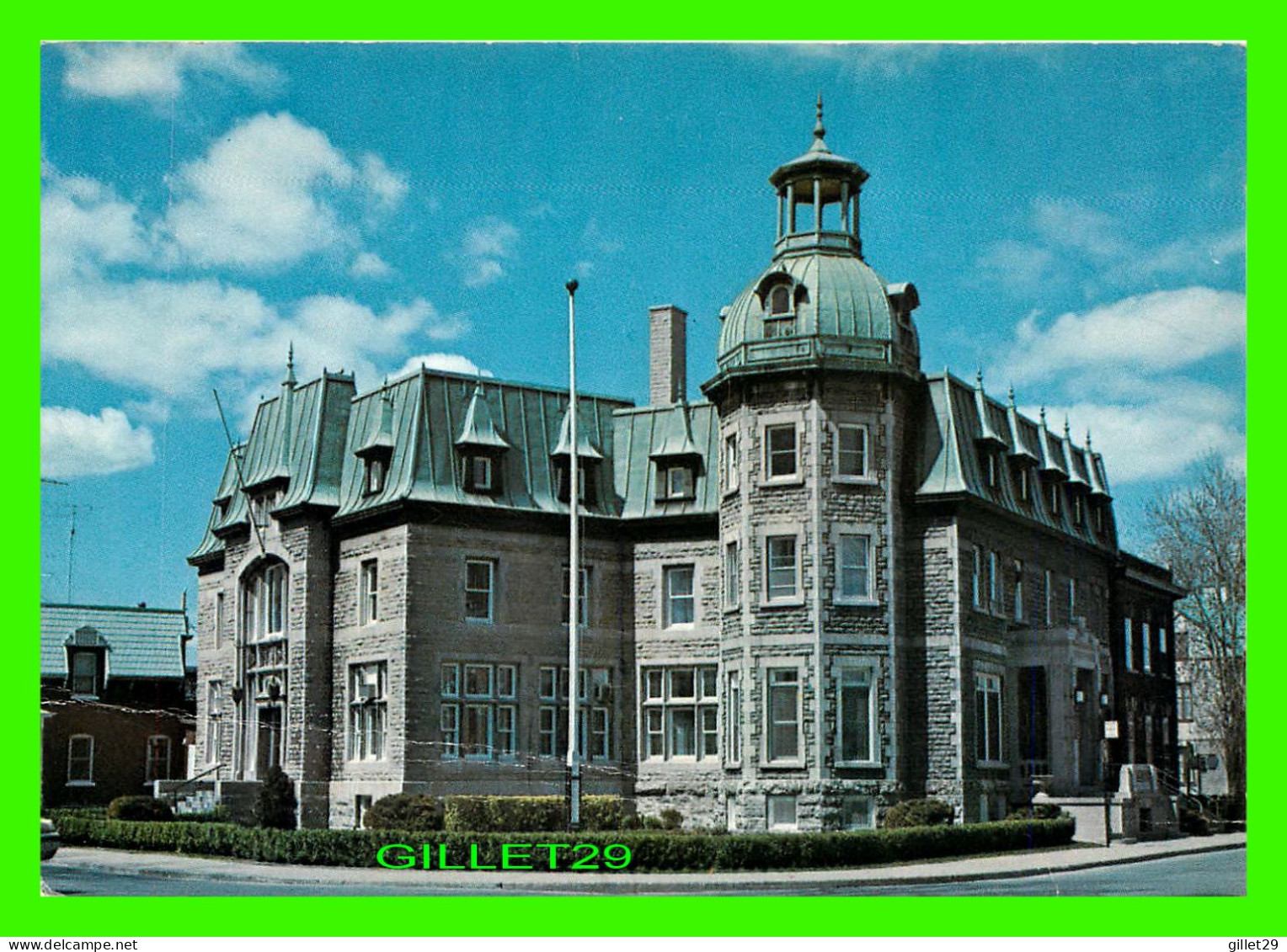 SAINT-HYACINTHE, QUÉBEC - L'HÔTEL DE VILLE INAUGURÉ EN 1924 - PHOTO RÉAL BRODEUR INC - - Altri & Non Classificati