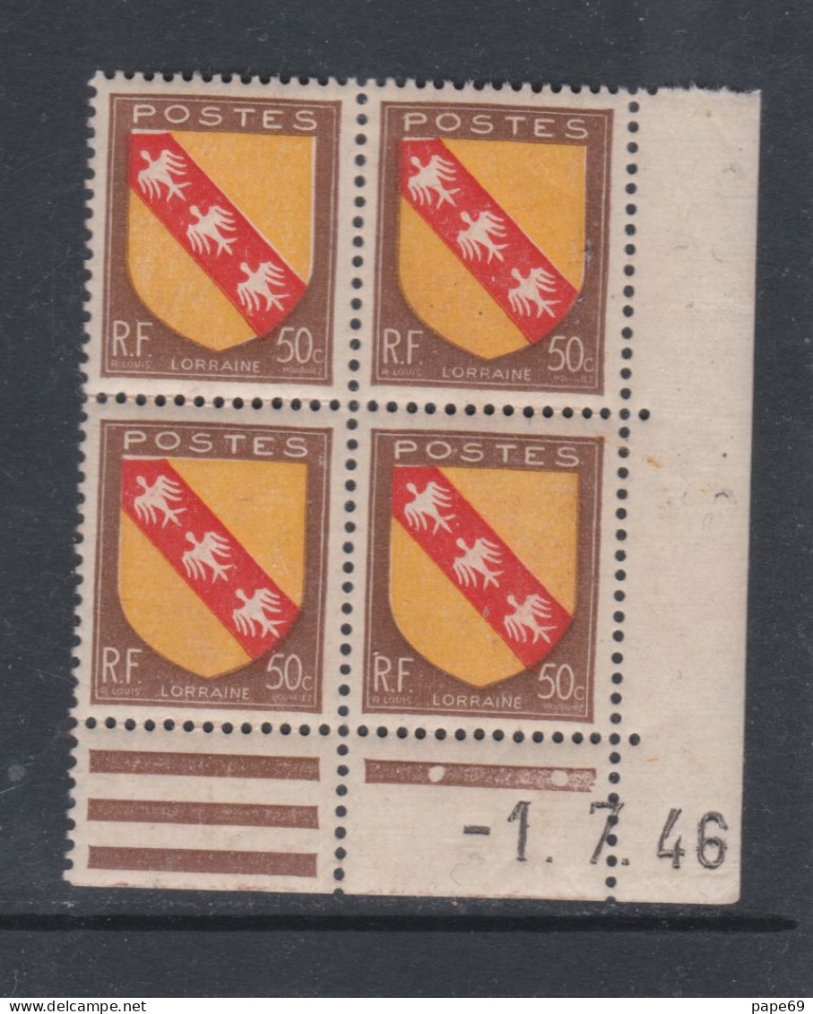 France N° 757 XX : Armoiries De Pro. : Lorraine  En Bloc De 4 Coin Daté Du 1 . 7 . 46 : 2 Points Blancs Sans Char. TB - 1940-1949