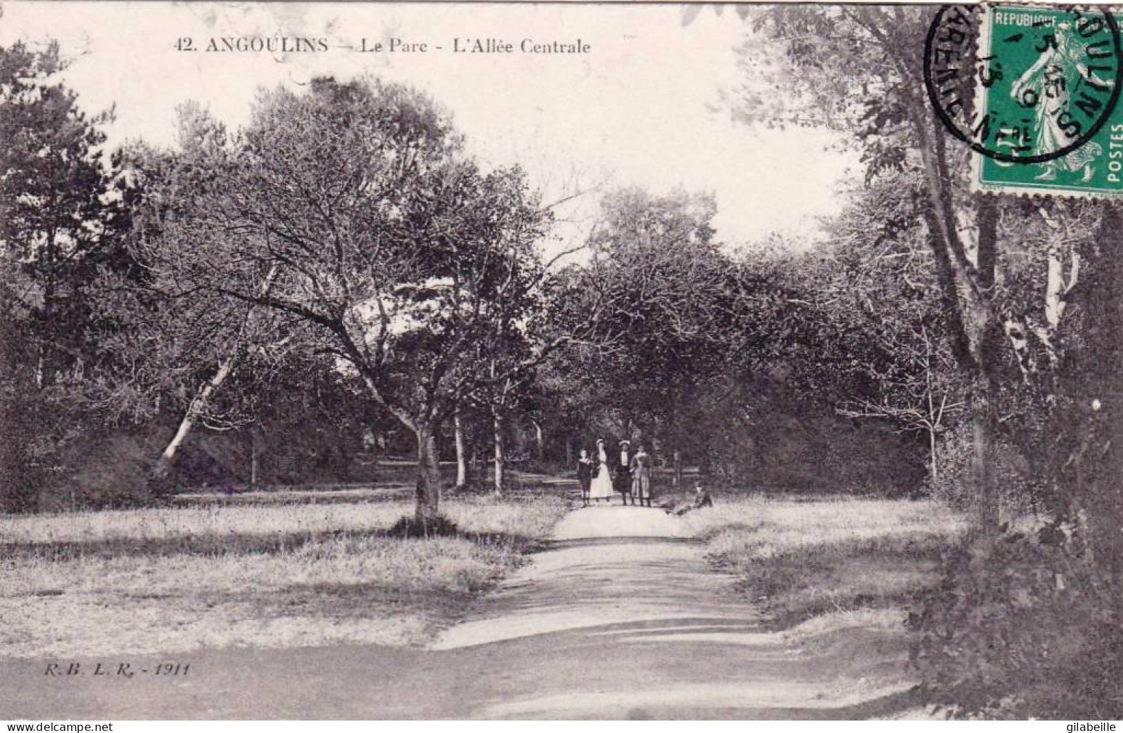 17 - Charente Maritime - ANGOULINS  - Le Parc - L Allée Centrale - Angoulins