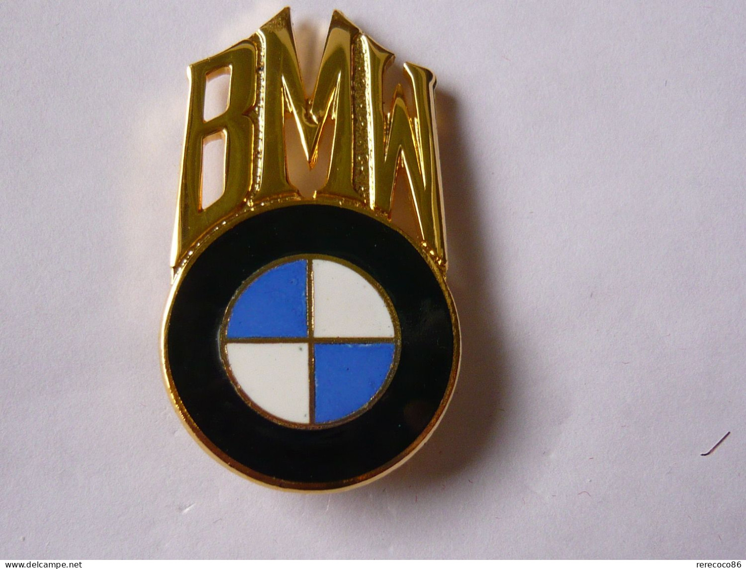BIG Pins AUTOMOILE LOGO BMW NO 2348 5 X 3 Cm NEUF 2 Attaches - BMW