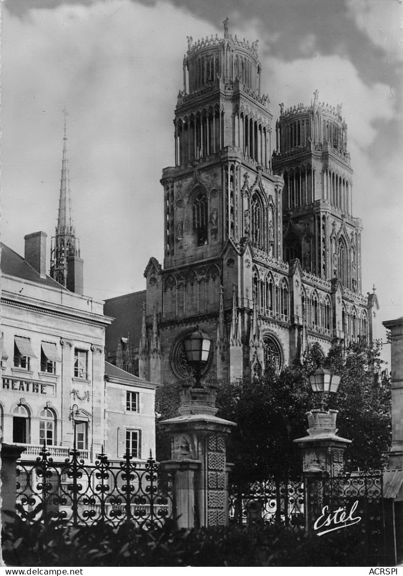 ORLEANS  Cathédrale Sainte Croix  Vue De L'hotel De Ville  7 (scan Recto Verso)MA1490TER - Orleans