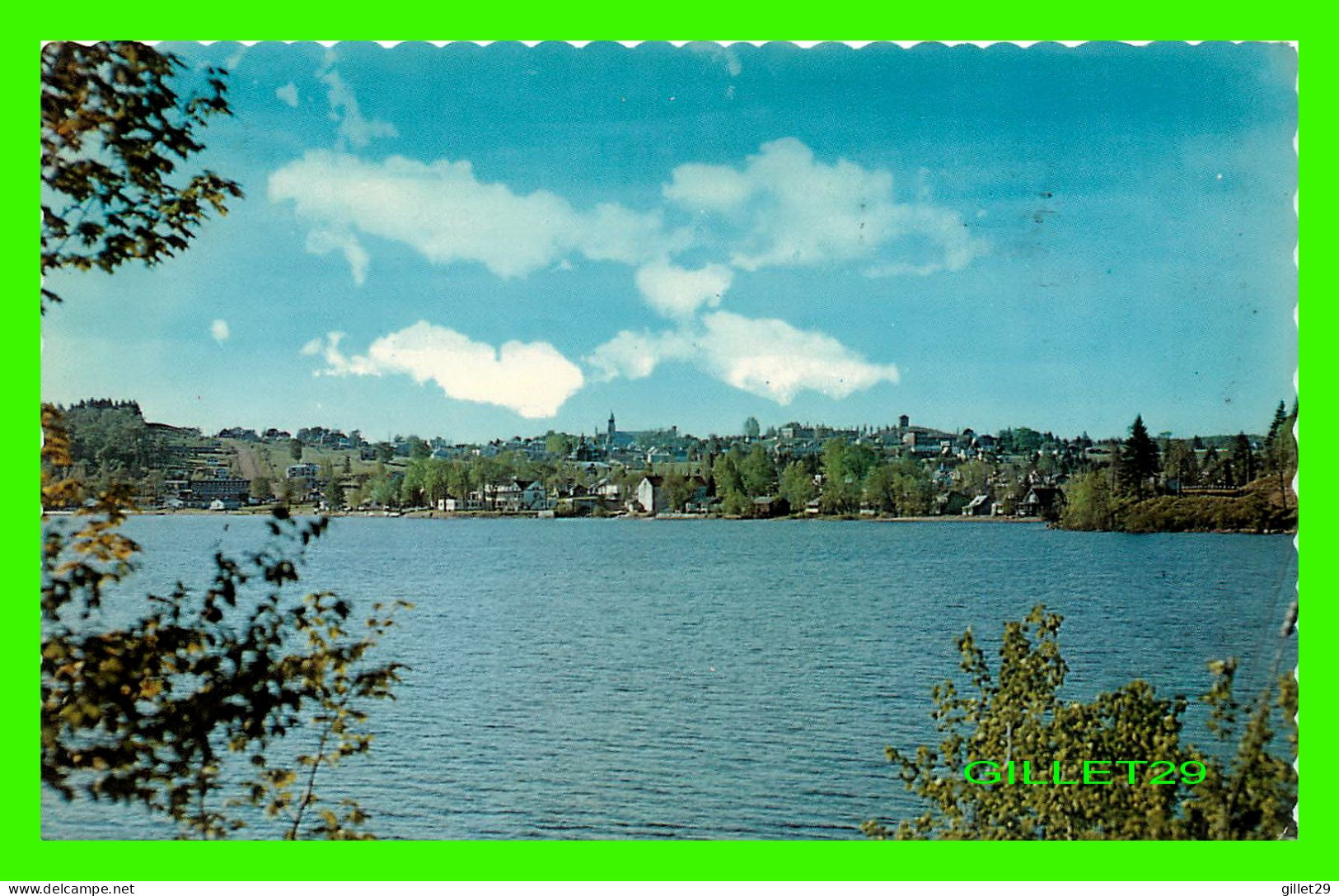 ST-GABRIEL DE BRANDON, QUÉBEC - LE LAC MASKINONGÉ ET VUE DE LA VILLE - CIRCULÉE EN 1970 - UNIC - - Autres & Non Classés