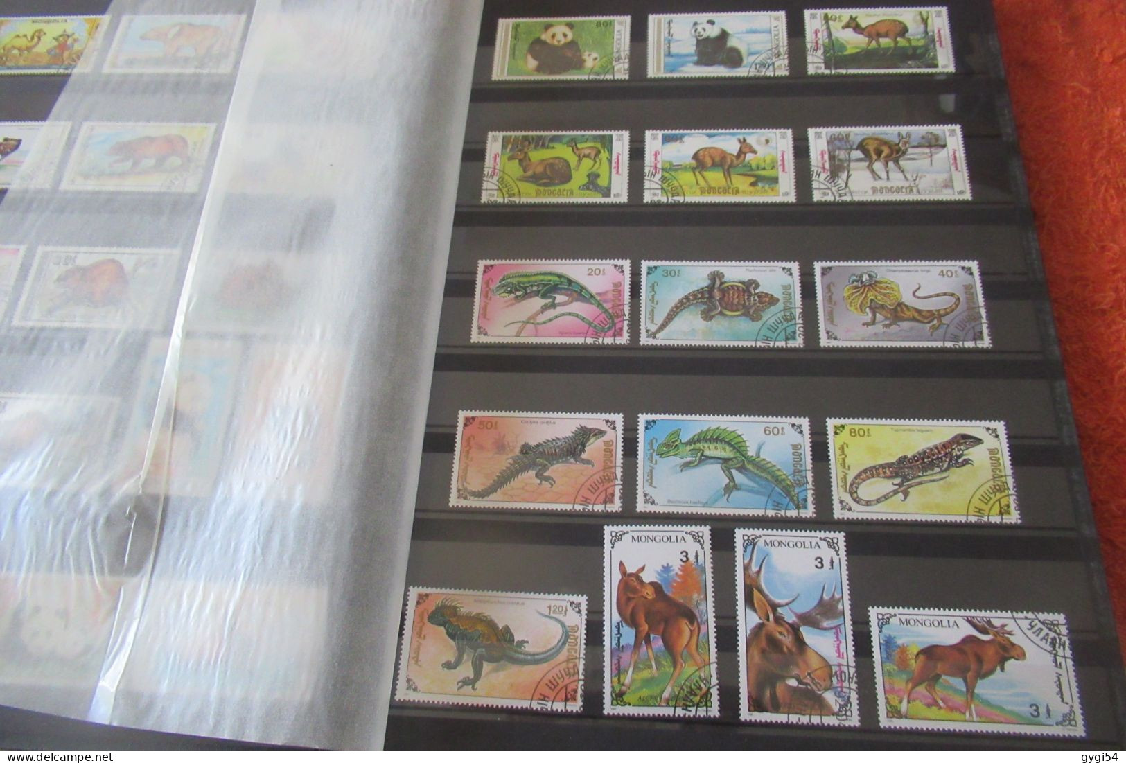 thème FAUNE TIMBRES 1ER CHOIX  DANS CE CLASSEUR