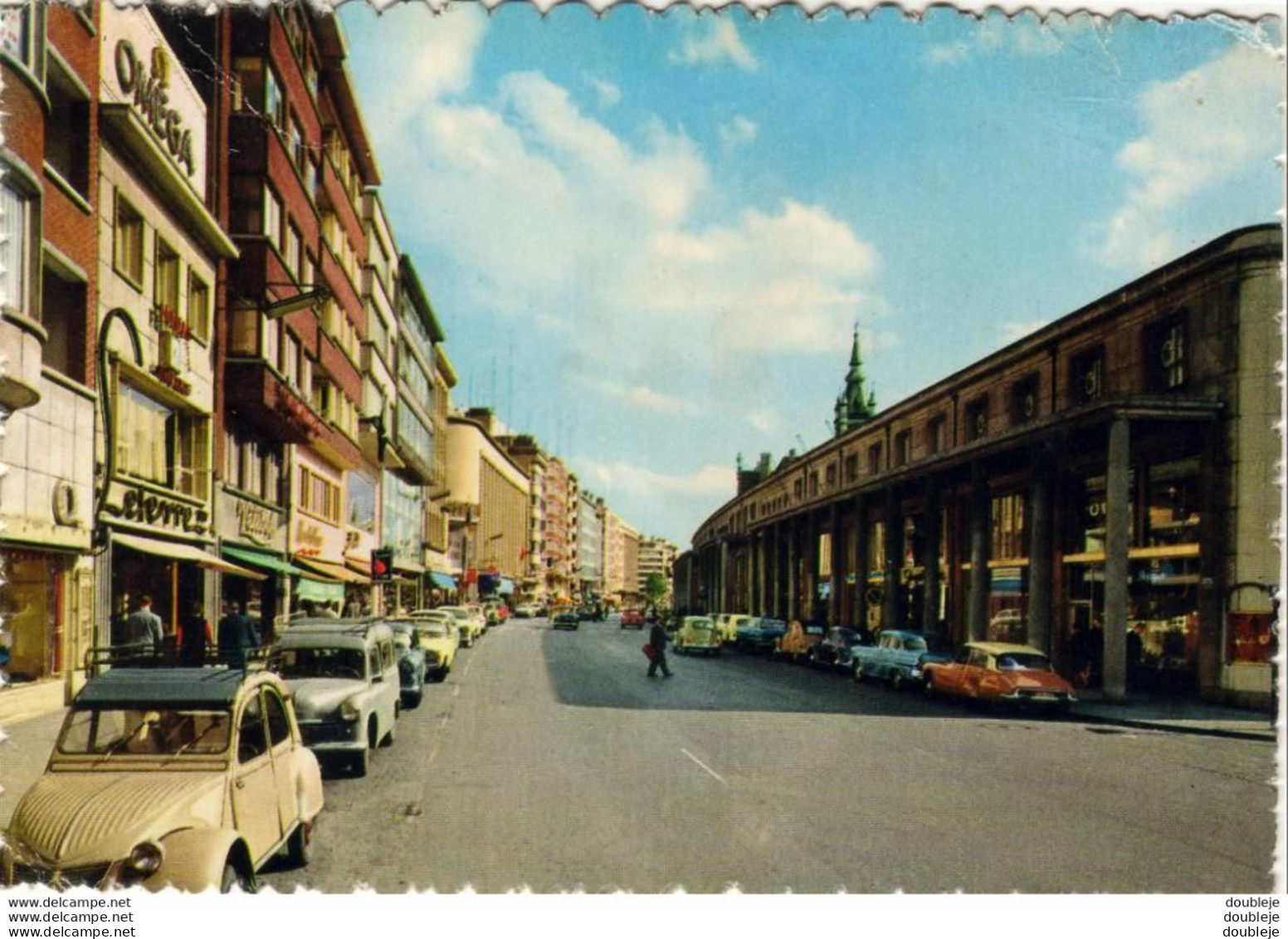 CHARLEROI  Le Boulevard Tirou  ......... Avec 2CV DS 403 Etc ......... - Charleroi