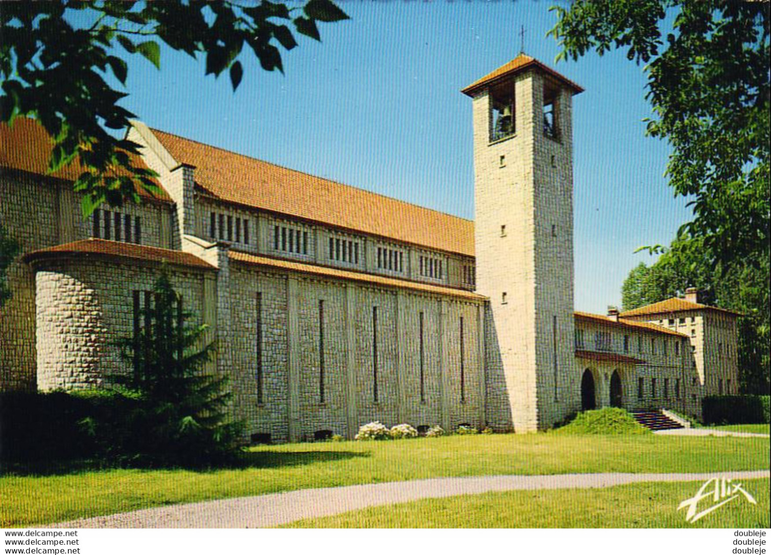 D65  TOURNAY  Abbaye De Notre- Dame De Tournay- L' Eglise Et L' Hôtellerie  ..... - Tournay