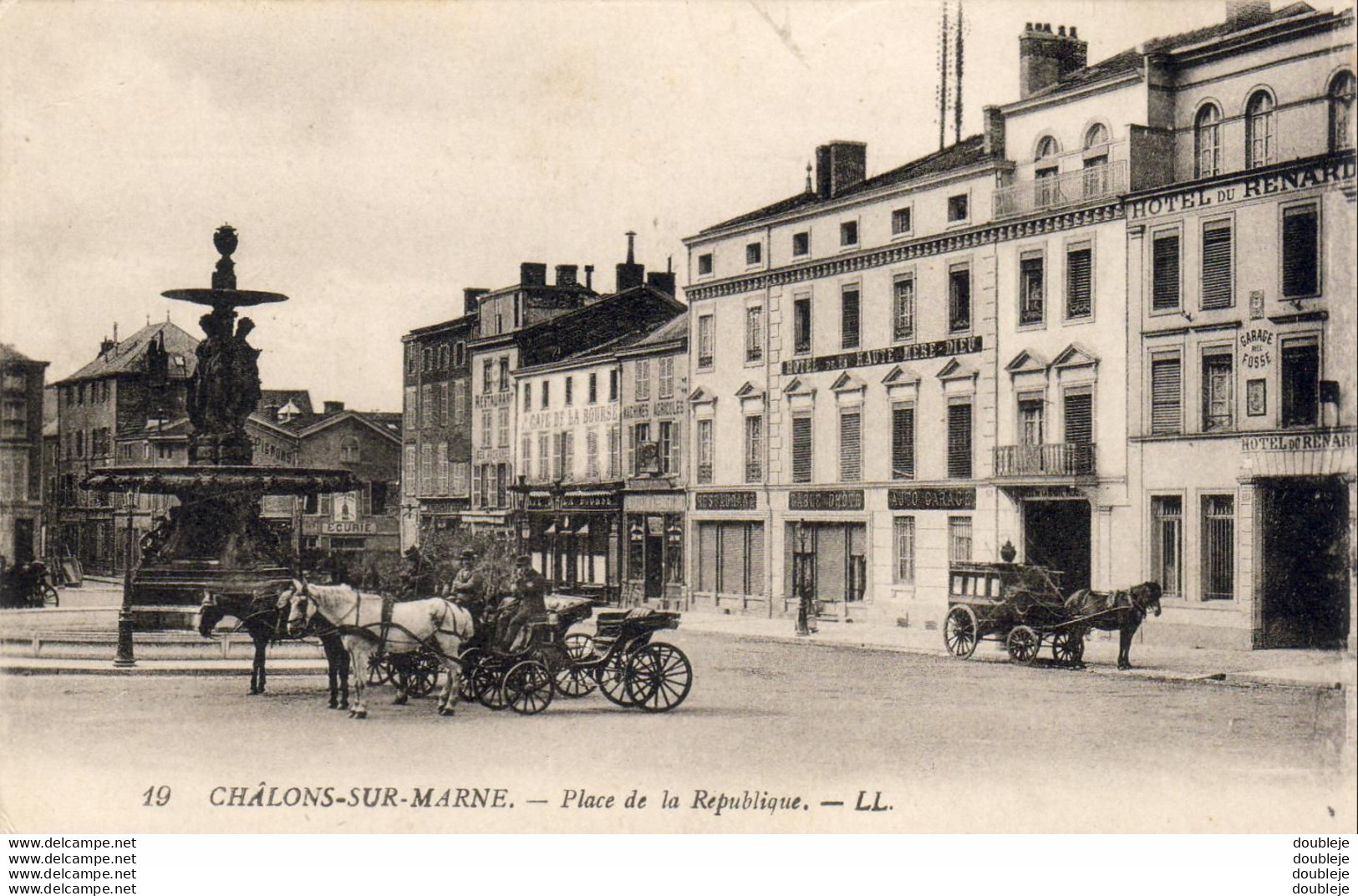 D51 CHALONS SUR MARNE Place De La République - Châlons-sur-Marne