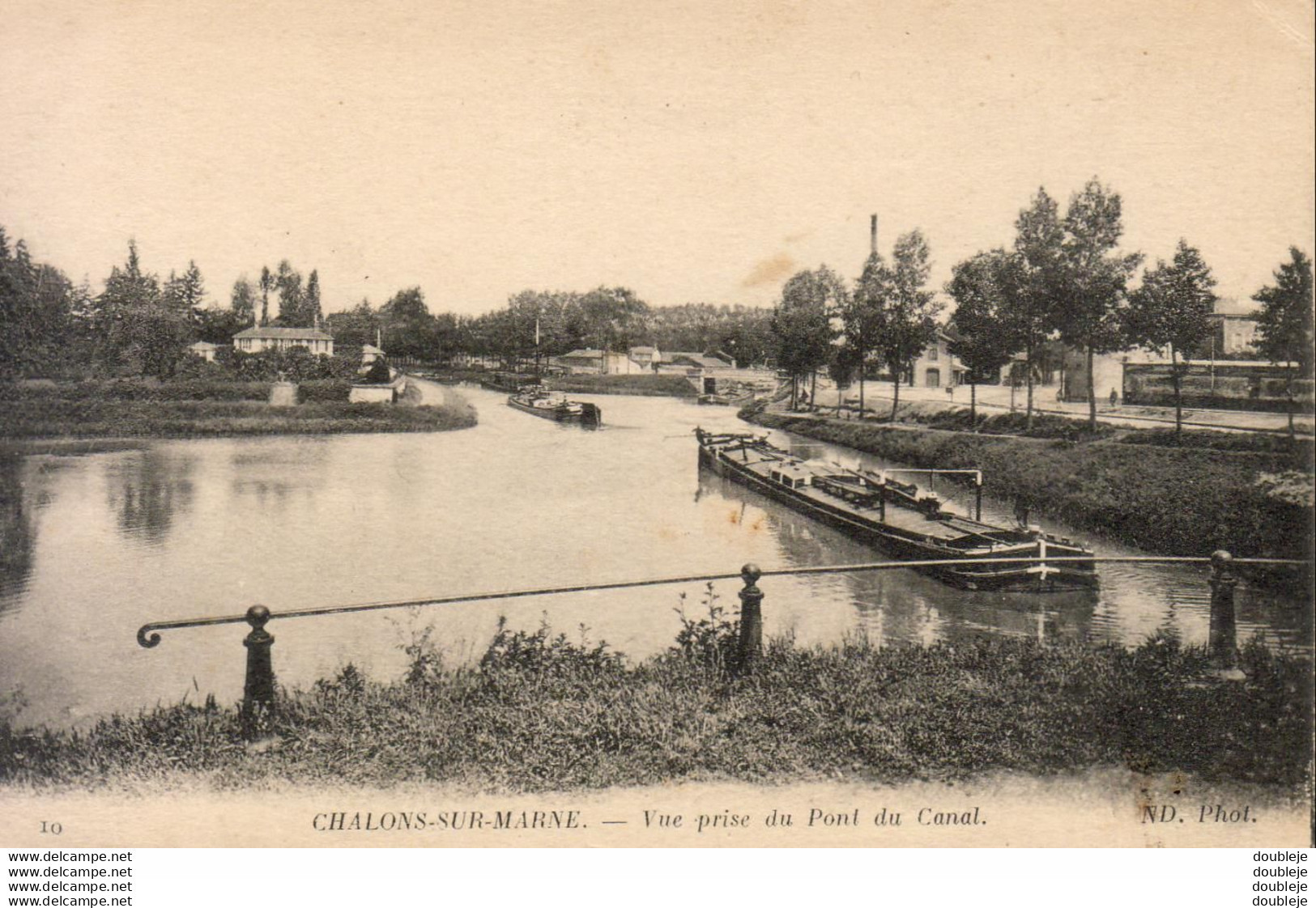 D51 CHALONS SUR MARNE Vue Prise Du Pont Du Canal - Châlons-sur-Marne