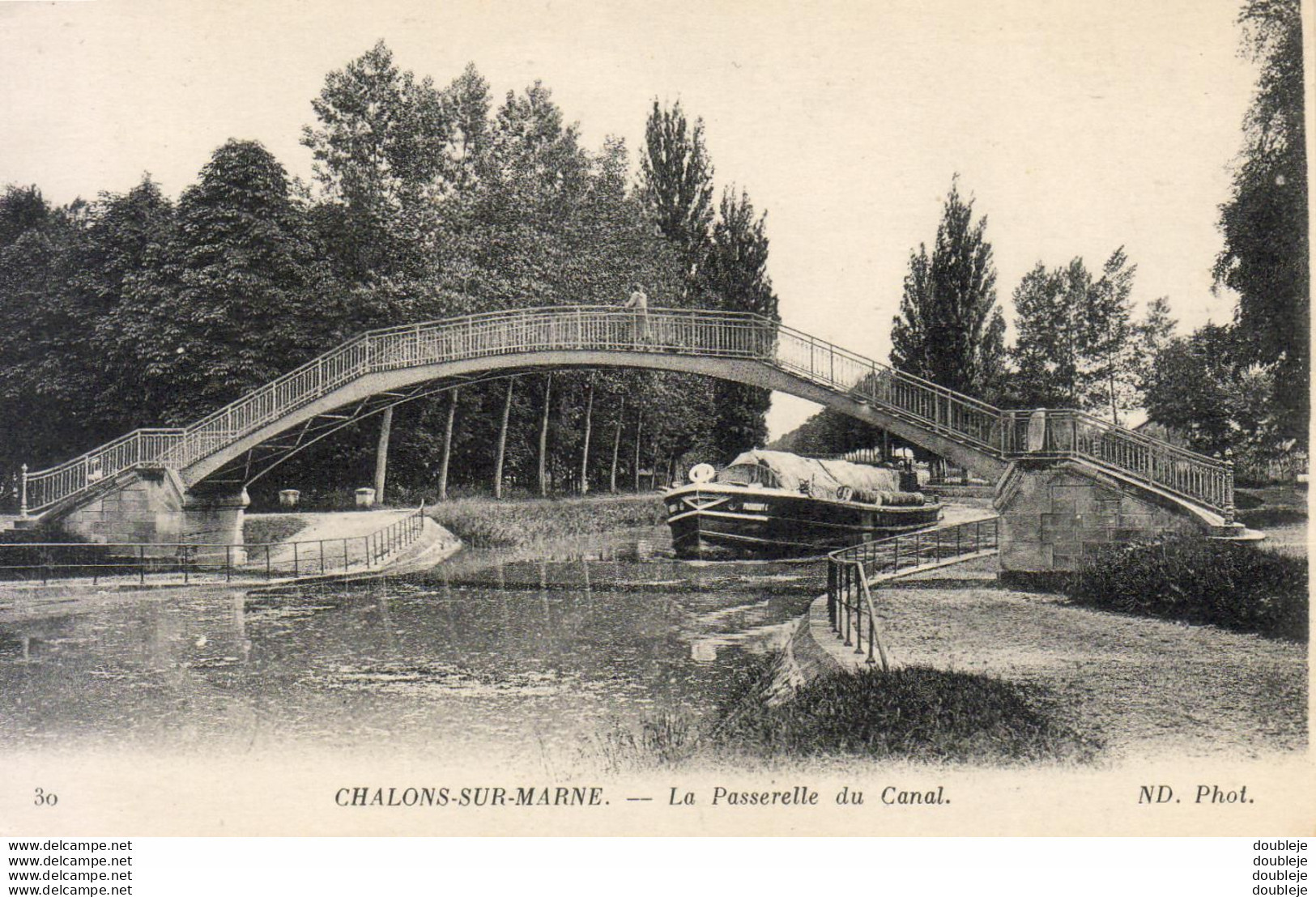 D51 CHALONS SUR MARNE La Passerelle Du Canal - Châlons-sur-Marne