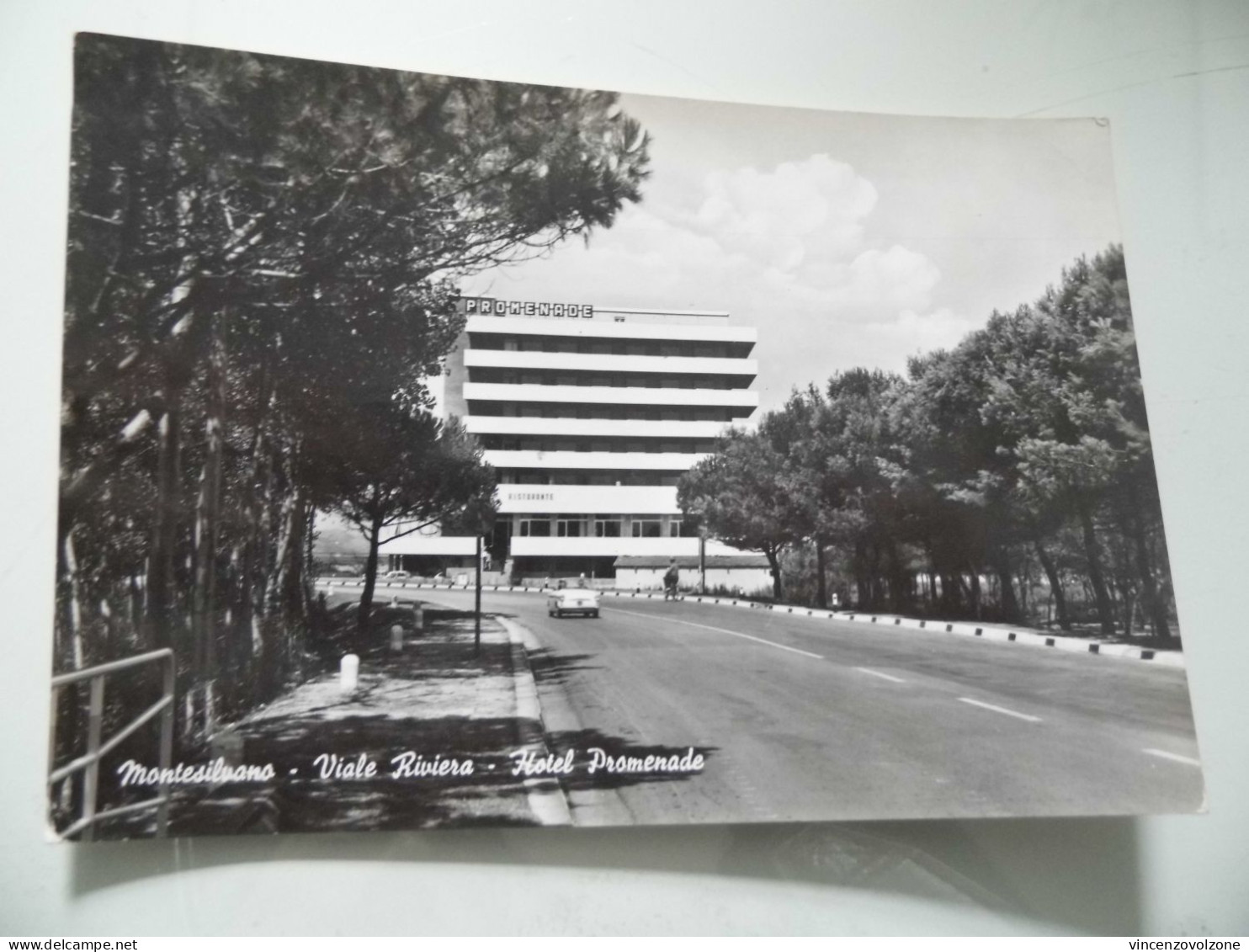 Cartolina Viaggiata "MONTESILVANO Viale Riviera - Hotel Promenade"  1963 - Alberghi & Ristoranti