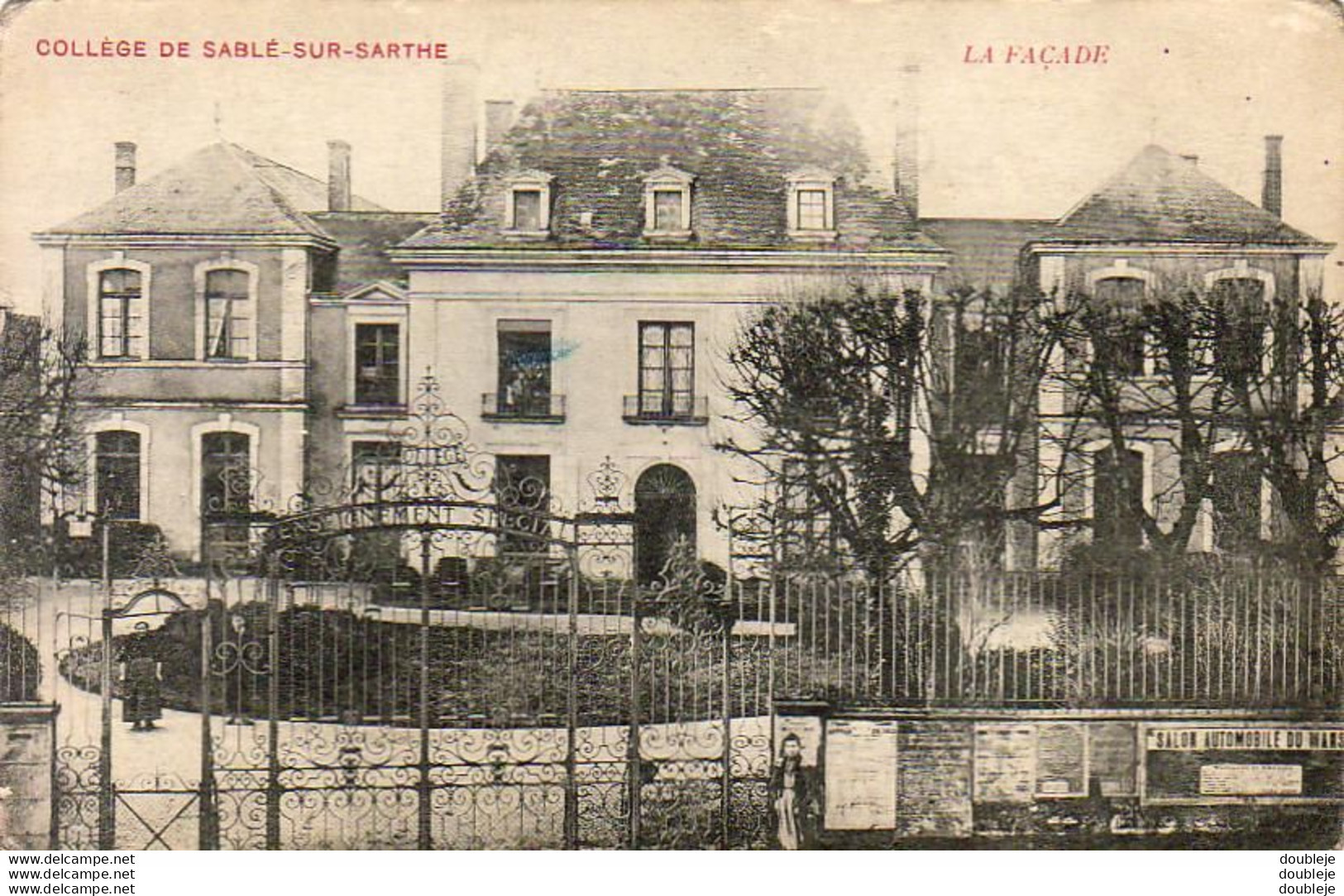 D72   SABLÉ SUR SARTHE  Le Collège Façade - Sable Sur Sarthe