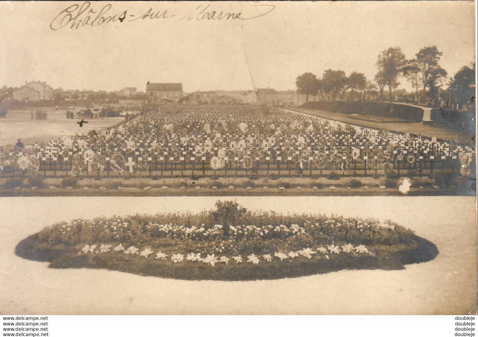 D51 CHALONS SUR MARNE Carte Photo Du Cimétière ..... PEU COURANTE - Châlons-sur-Marne