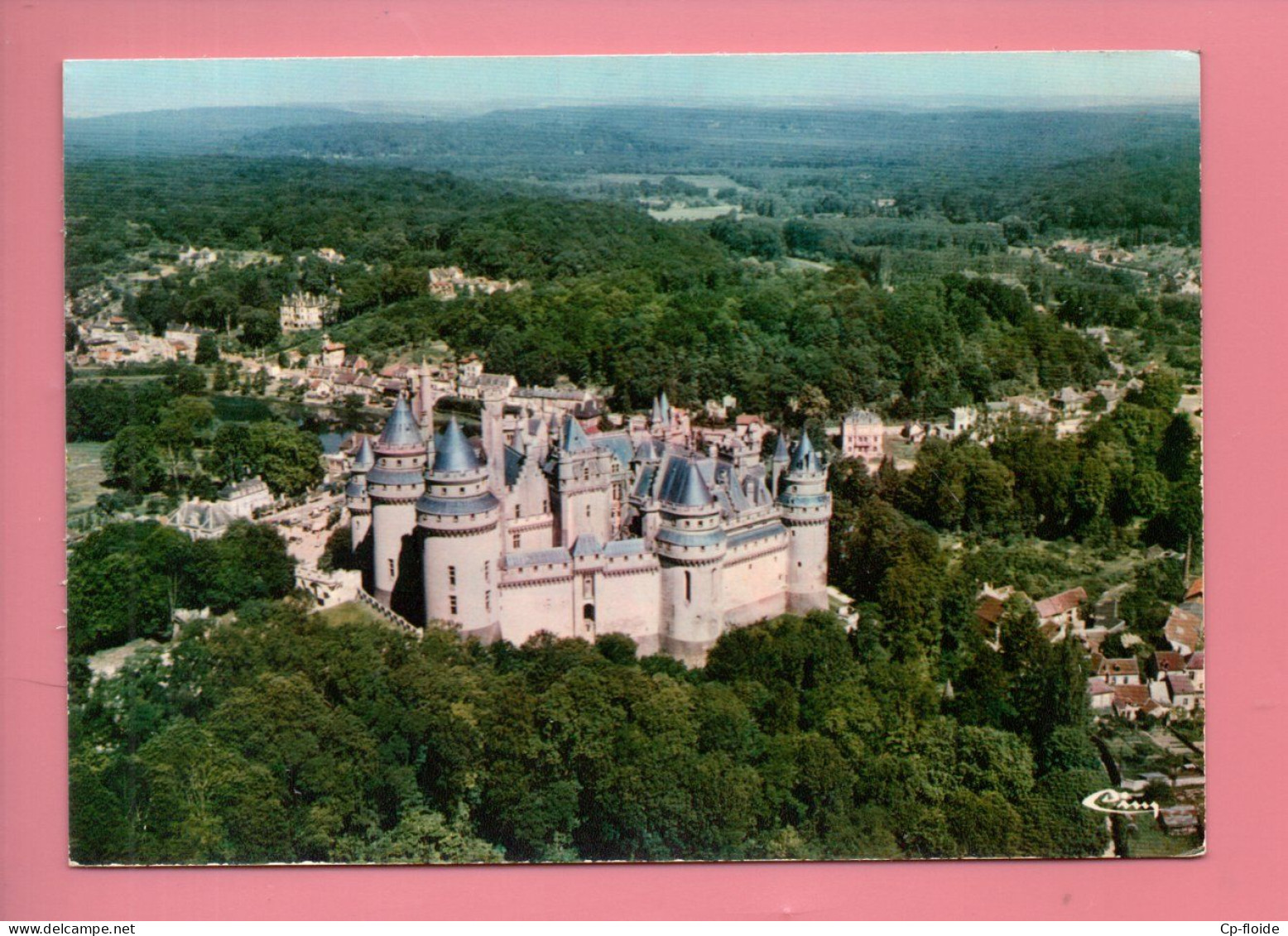 60 - PIERREFONDS . LE CHÂTEAU . VUE AÉRIENNE - Réf. N°38944 - - Pierrefonds