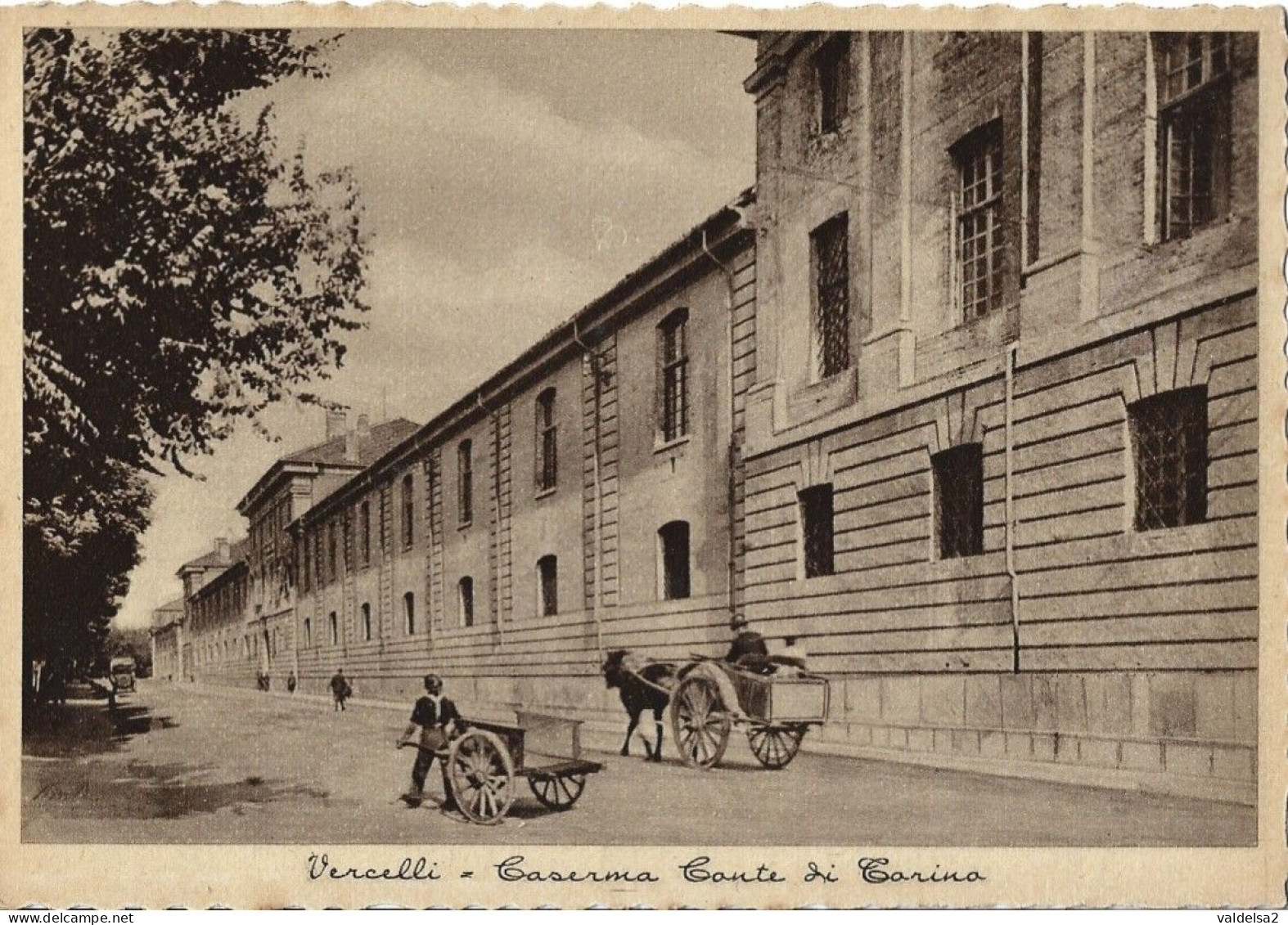 VERCELLI - CASERMA DEI RR.RR CARABINIERI - CARRETTO A MANO E CARRO CON ASINO - Vercelli